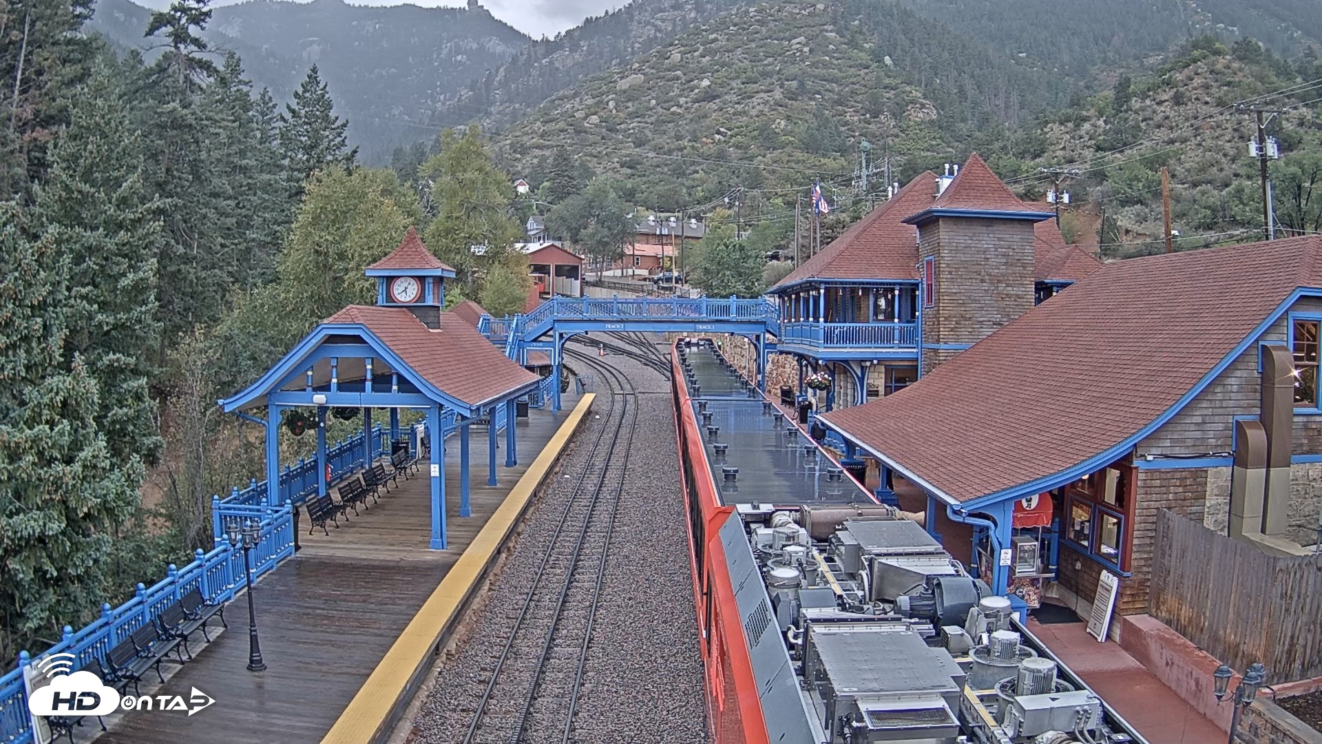 Snapshot of Pikes Peak COG Railway Live Webcam taken Sep 24, 2026, 5:39pm MDT
