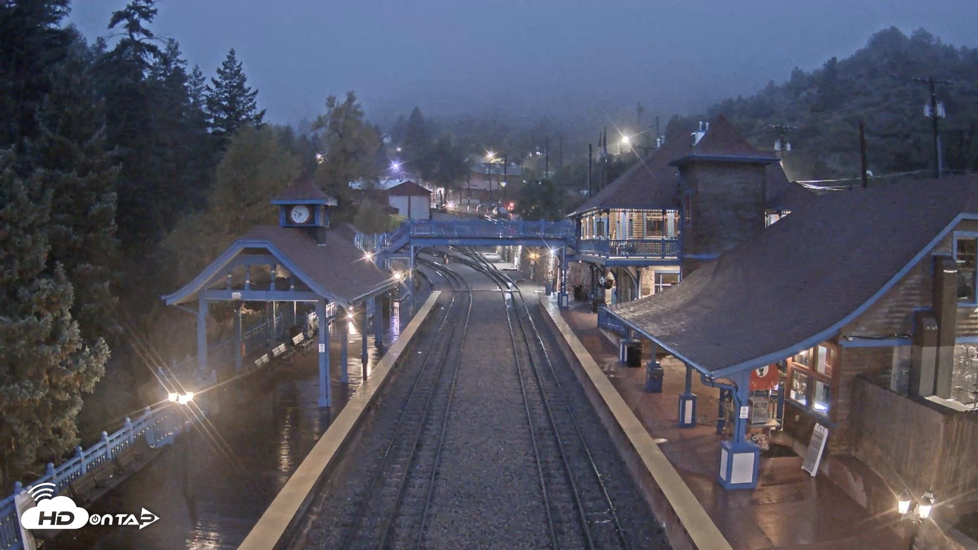 Snapshot of Pikes Peak COG Railway Live Webcam taken Oct 14, 2026, 6:52am MDT