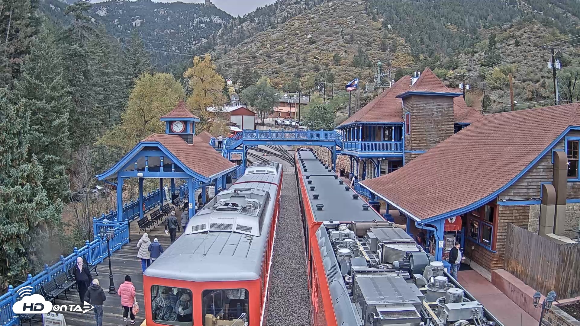 Snapshot of Pikes Peak COG Railway Live Webcam taken Oct 15, 2026, 11:50am MDT