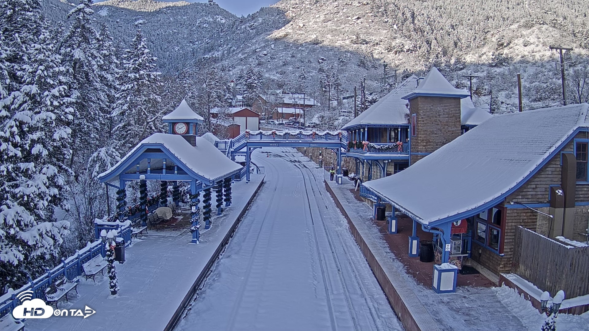 Snapshot of Pikes Peak COG Railway Live Webcam taken Dec 4, 2025, 8:10am MST
