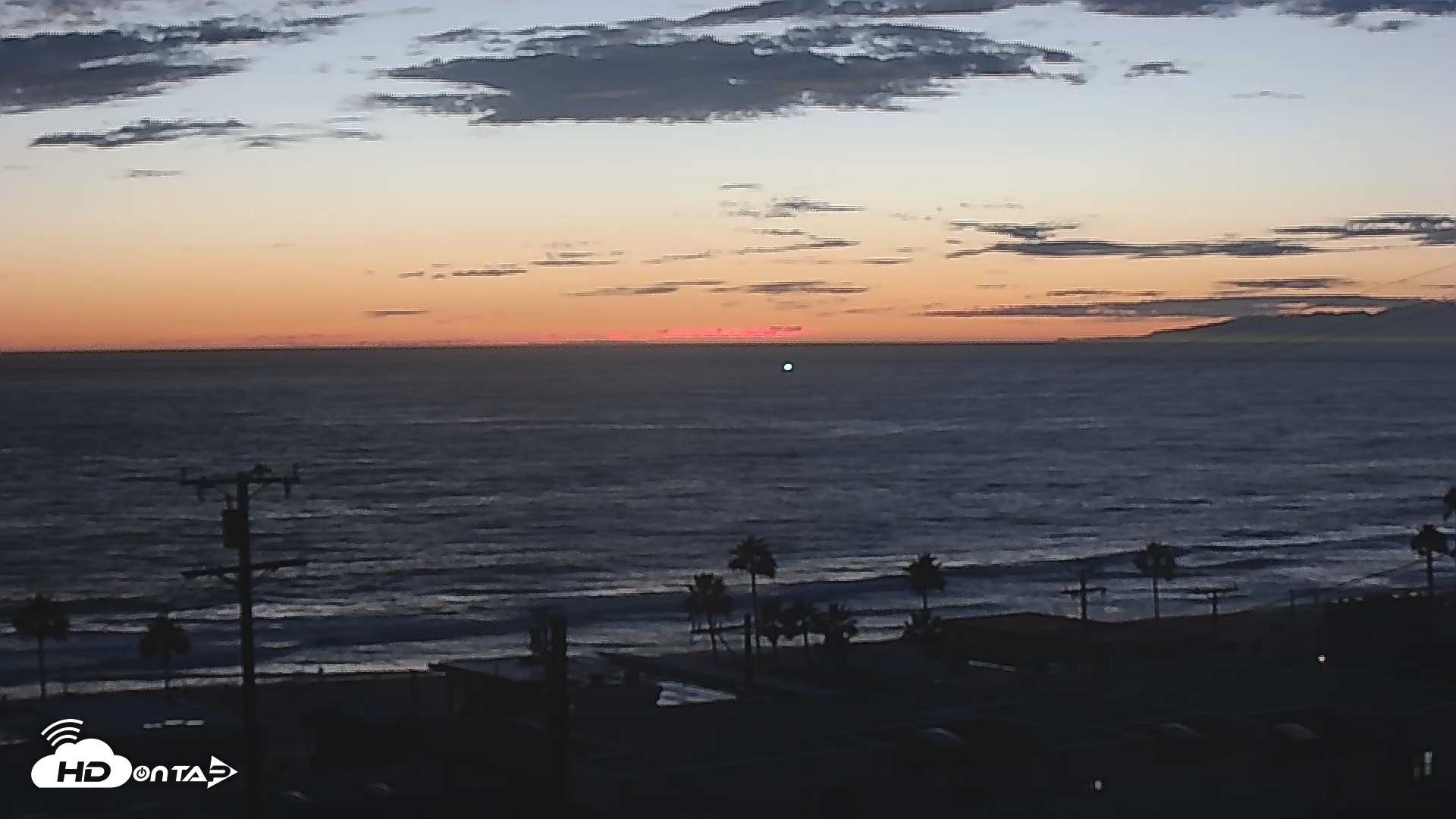 Snapshot of El Porto Rosecrans Overlook Live Camera taken Sep 7, 2026, 7:39pm PDT