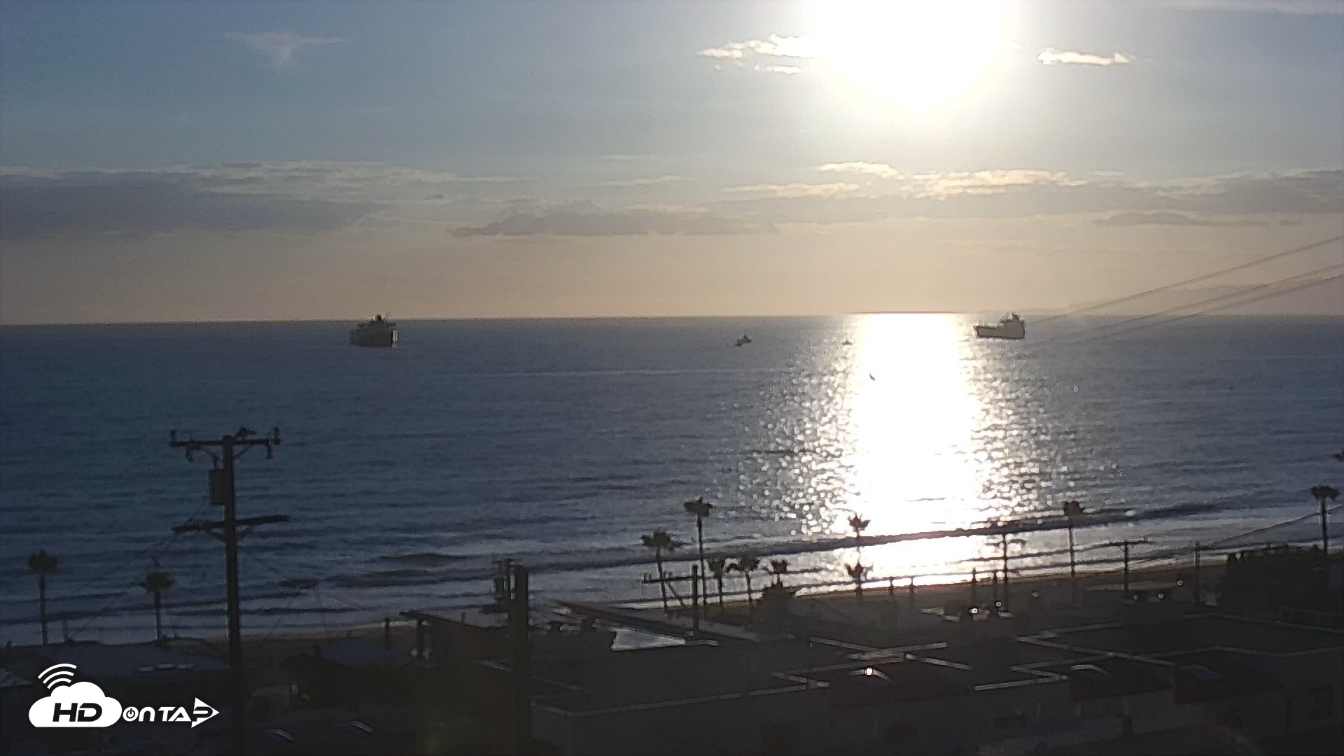 Snapshot of El Porto Rosecrans Overlook Live Camera taken May 5, 2026, 7:03pm PDT