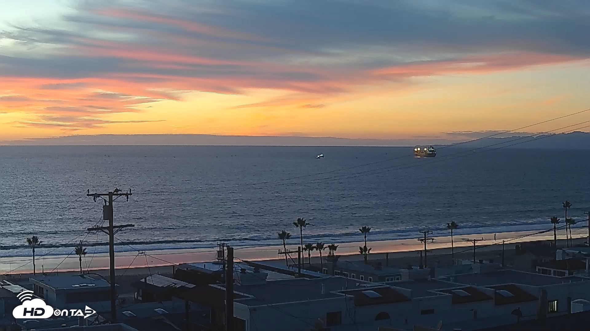 Snapshot of El Porto Rosecrans Overlook Live Camera taken Nov 5, 2025, 5:12pm PST