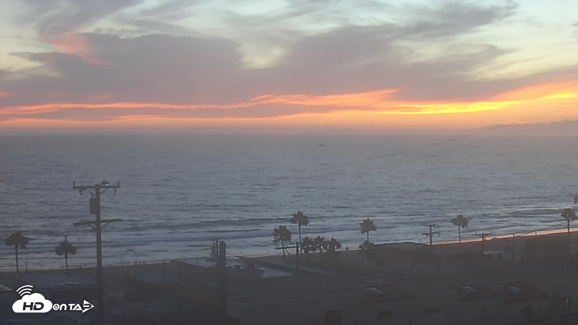 Snapshot of El Porto Rosecrans Overlook Live Camera taken Aug 17, 2026, 7:50pm PDT