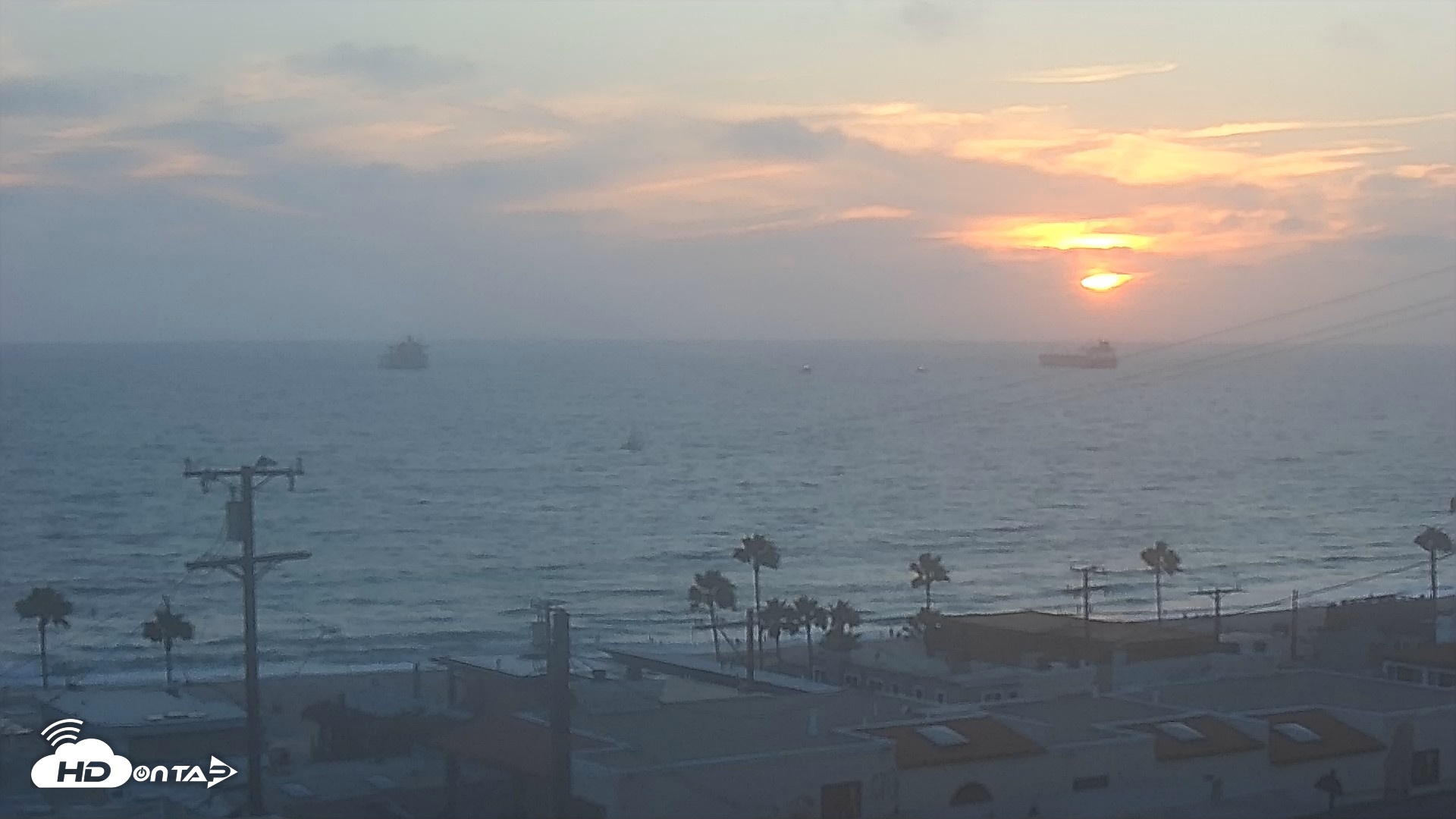 Snapshot of El Porto Rosecrans Overlook Live Camera taken Aug 11, 2026, 7:38pm PDT
