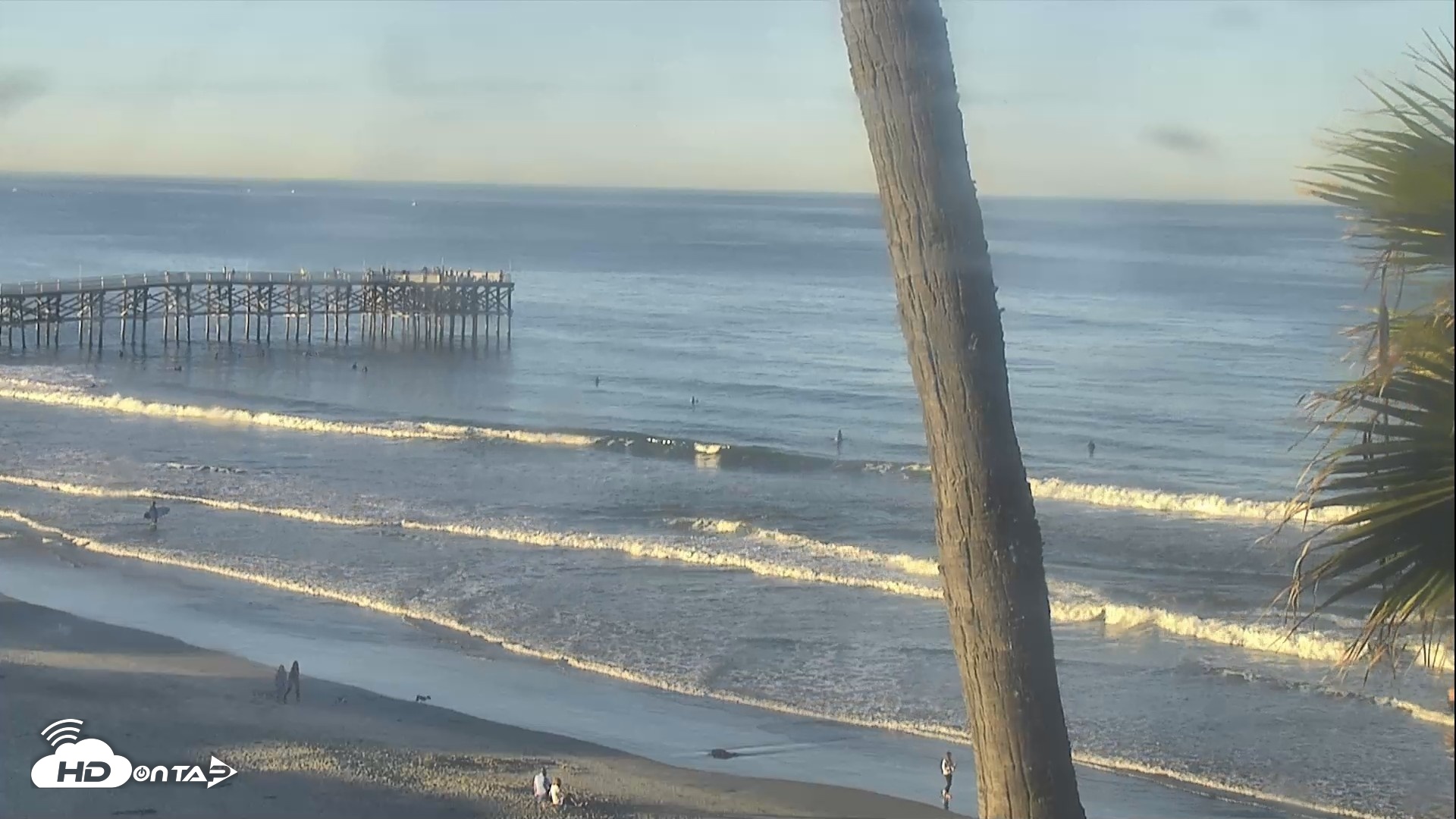 Snapshot of Mission Beach & Crystal Pier Live Webcam taken Oct 3, 2026, 7:31am PDT