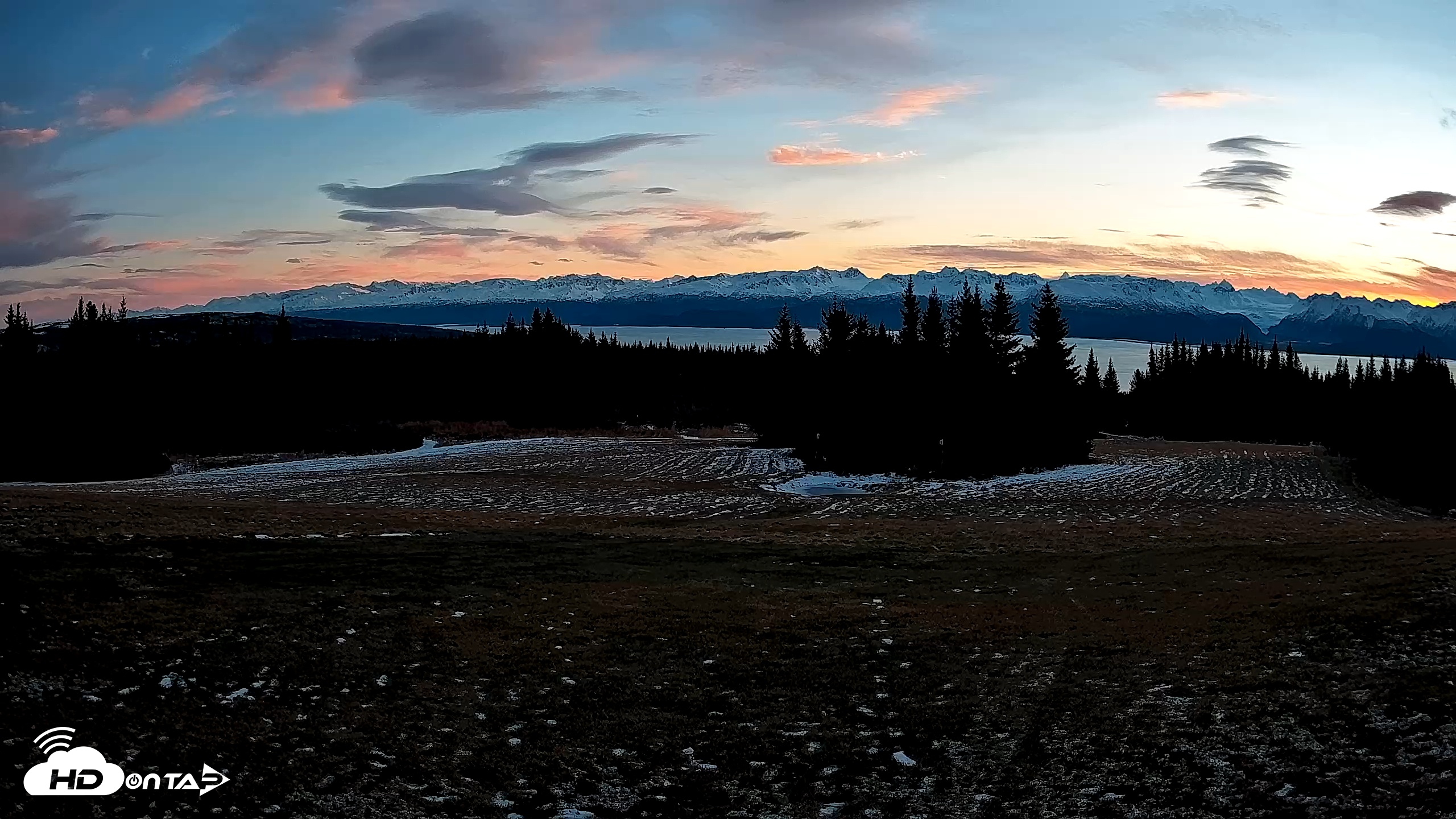 Snapshot of Homer Alaska Northern Lights Live Cam taken Dec 10, 2025, 10:00am AKST