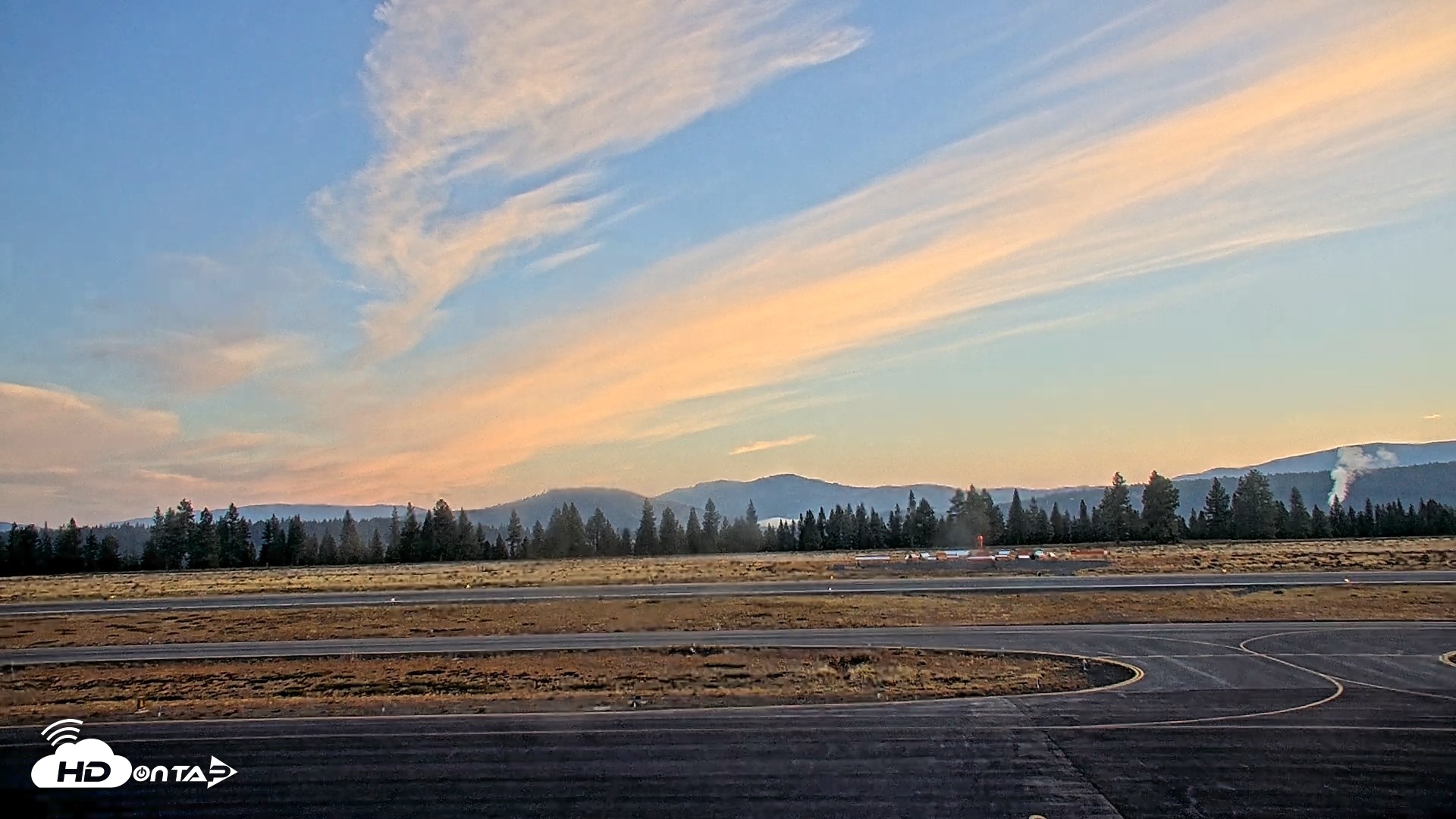 Snapshot of Truckee Tahoe Airport Live Webcam taken Sep 22, 2026, 6:55am PDT