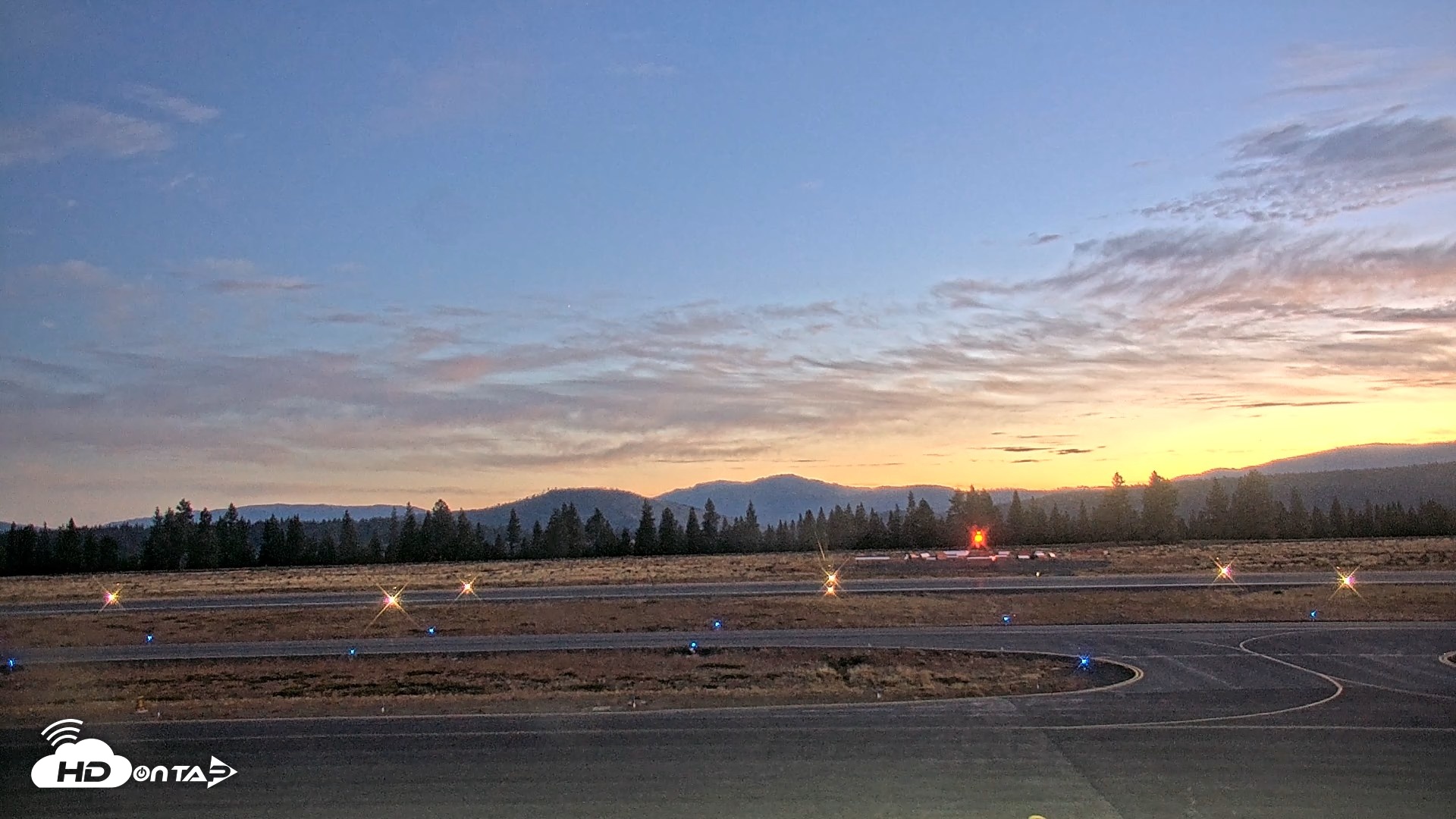 Snapshot of Truckee Tahoe Airport Live Webcam taken Oct 4, 2026, 6:34am PDT