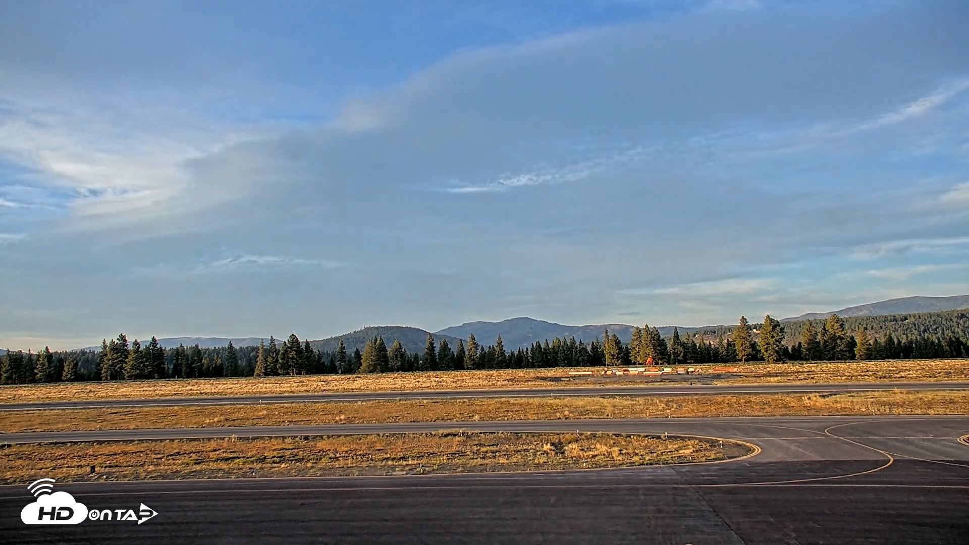 Snapshot of Truckee Tahoe Airport Live Webcam taken Aug 25, 2026, 7:23pm PDT