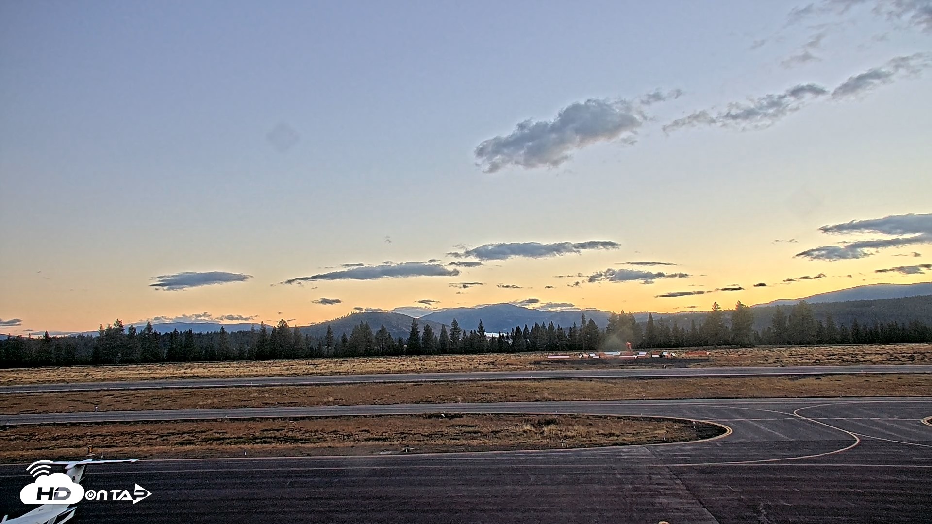 Snapshot of Truckee Tahoe Airport Live Webcam taken Sep 5, 2026, 6:28am PDT