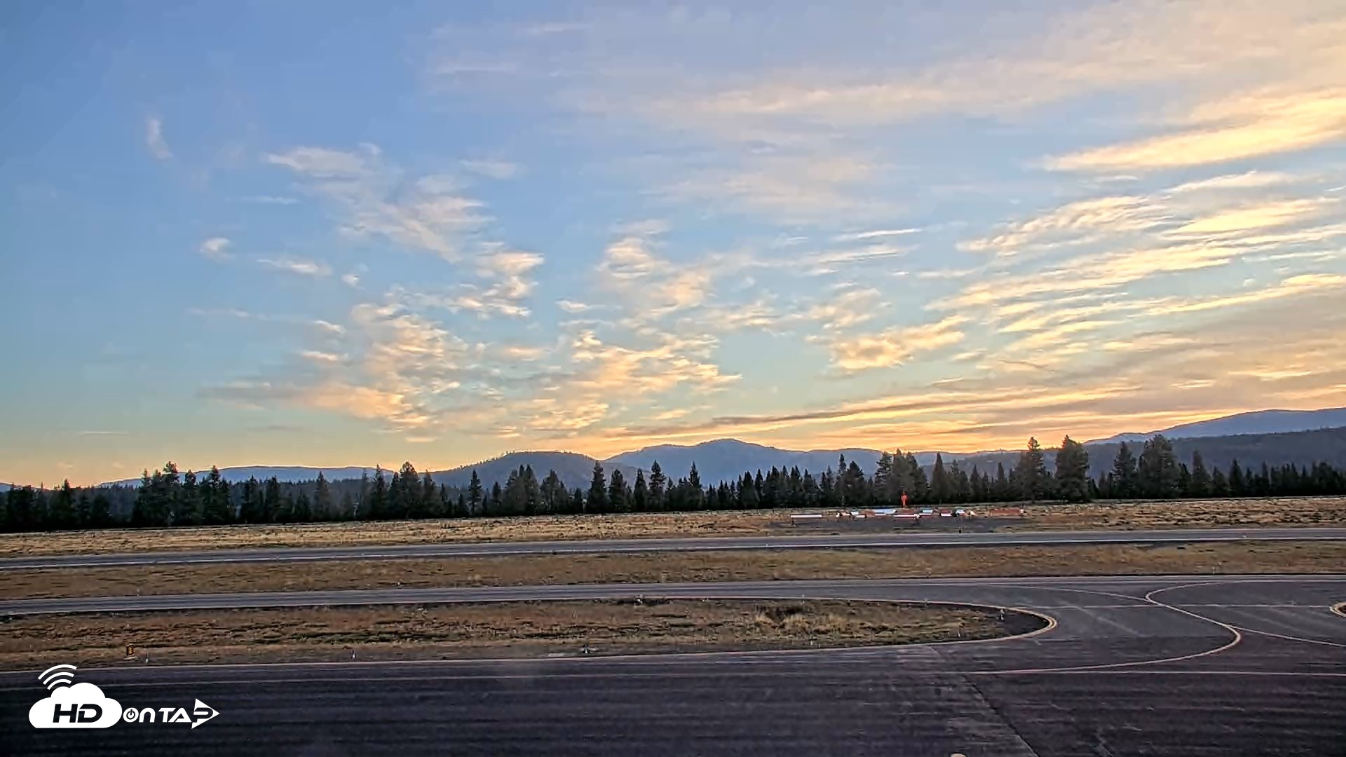Snapshot of Truckee Tahoe Airport Live Webcam taken Aug 19, 2026, 6:23am PDT