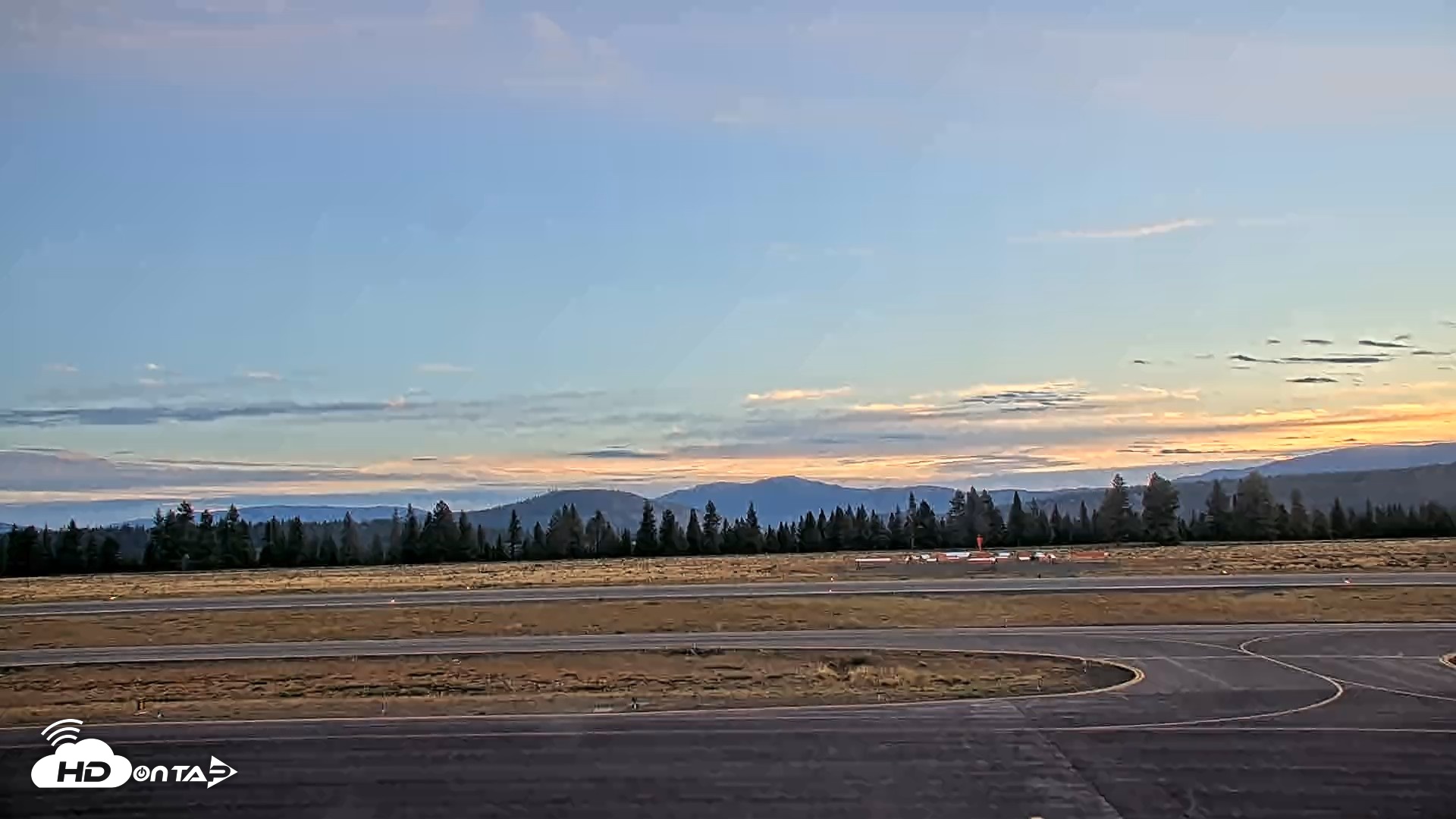 Snapshot of Truckee Tahoe Airport Live Webcam taken Aug 17, 2026, 6:20am PDT