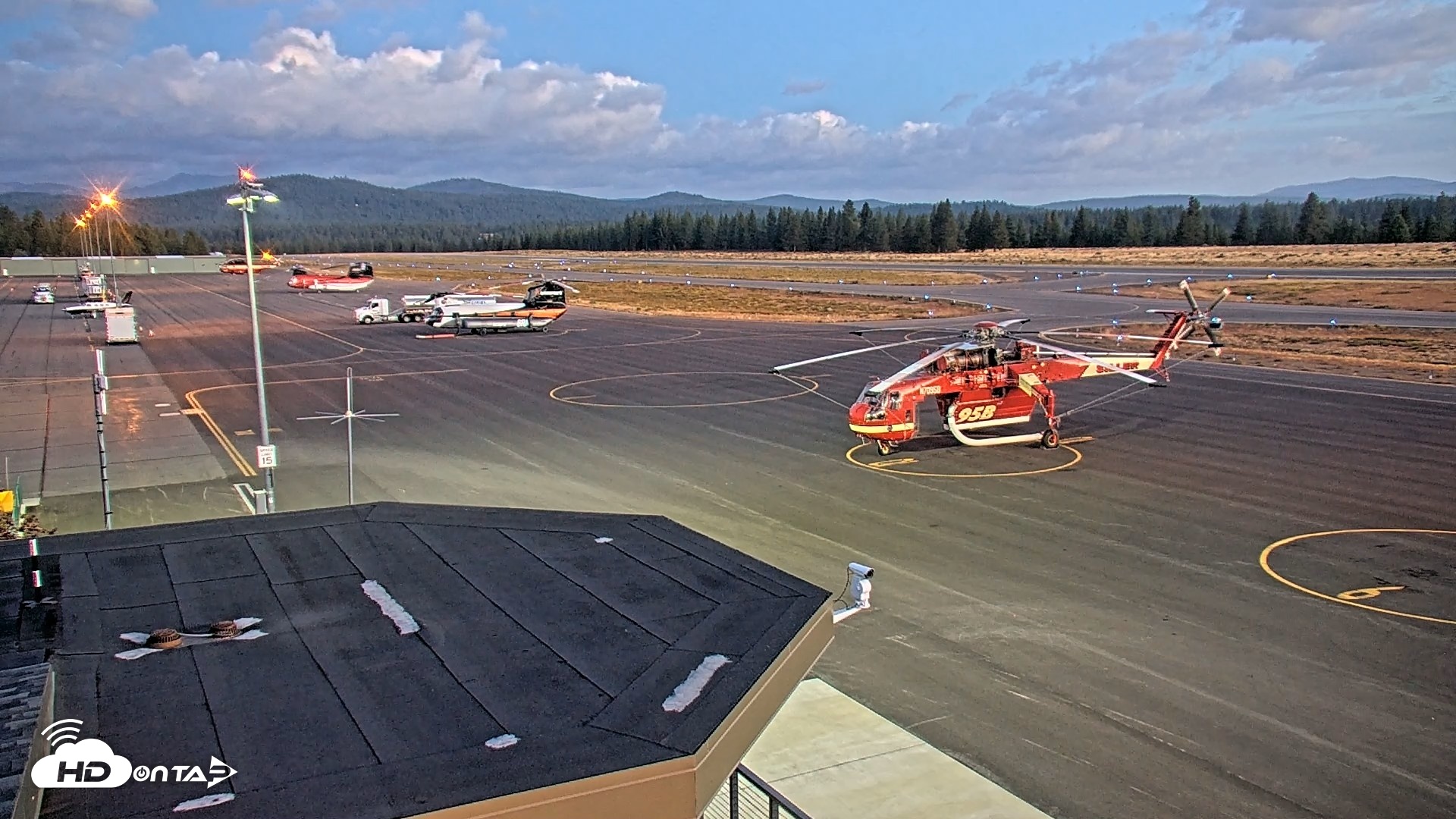 Snapshot of Truckee Tahoe Airport Live Webcam taken Sep 17, 2026, 6:25am PDT