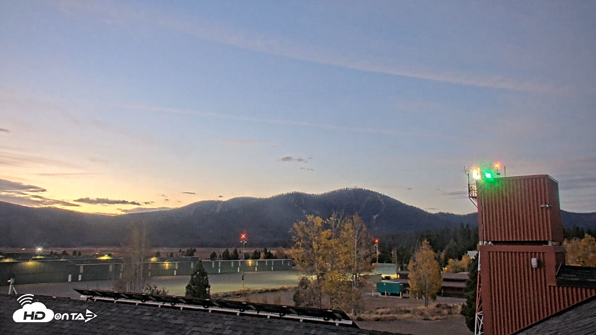 Snapshot of Truckee Tahoe Airport Live Webcam taken Oct 20, 2026, 6:53am PDT