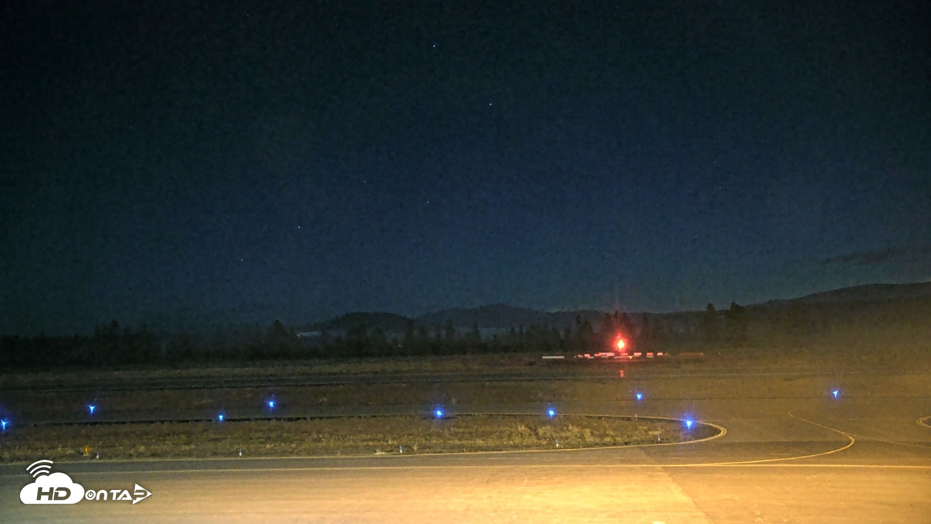 Snapshot of Truckee Tahoe Airport Live Webcam taken Aug 29, 2026, 5:08am PDT