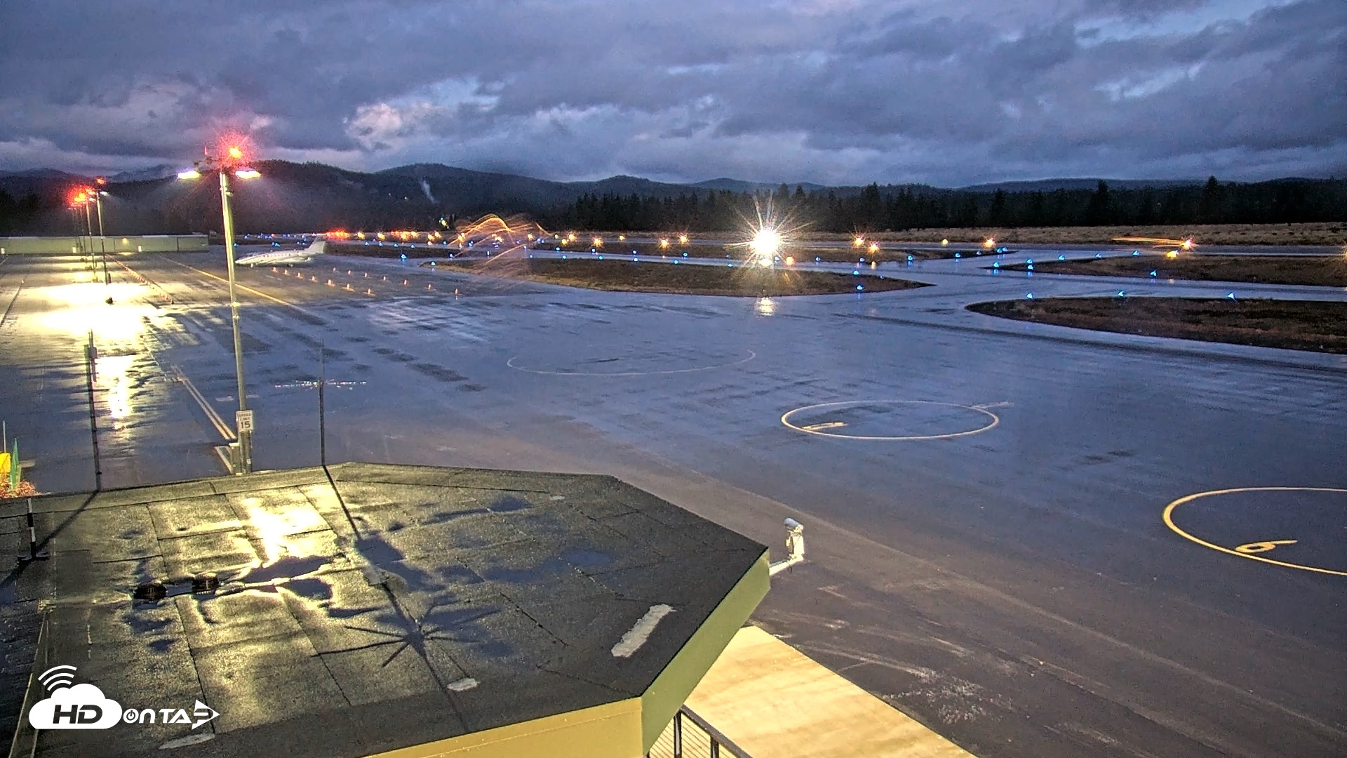 Snapshot of Truckee Tahoe Airport Live Webcam taken Oct 23, 2026, 6:53am PDT