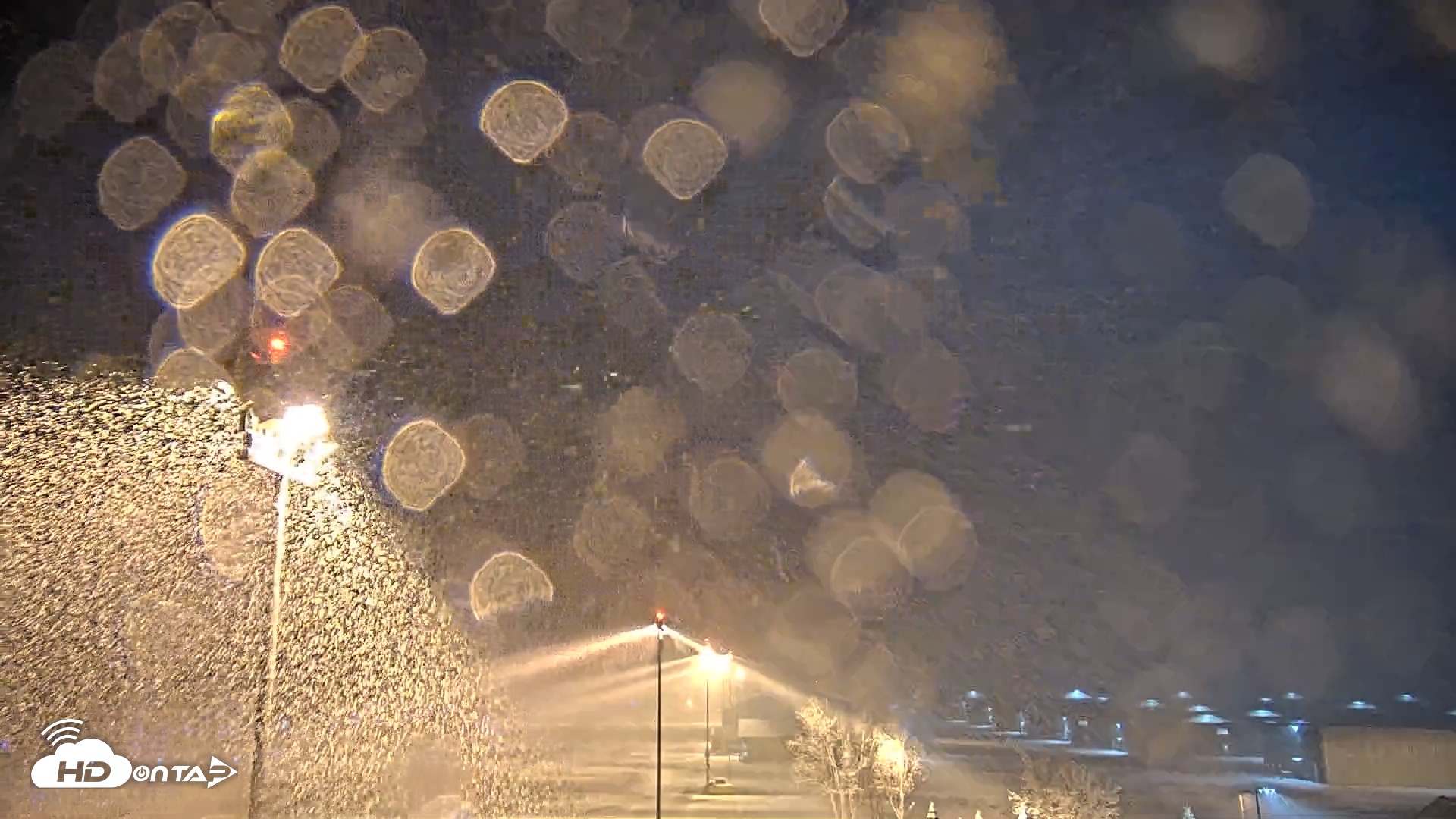 Snapshot of Truckee Tahoe Airport Live Webcam taken Apr 27, 2025, 4:08am PDT