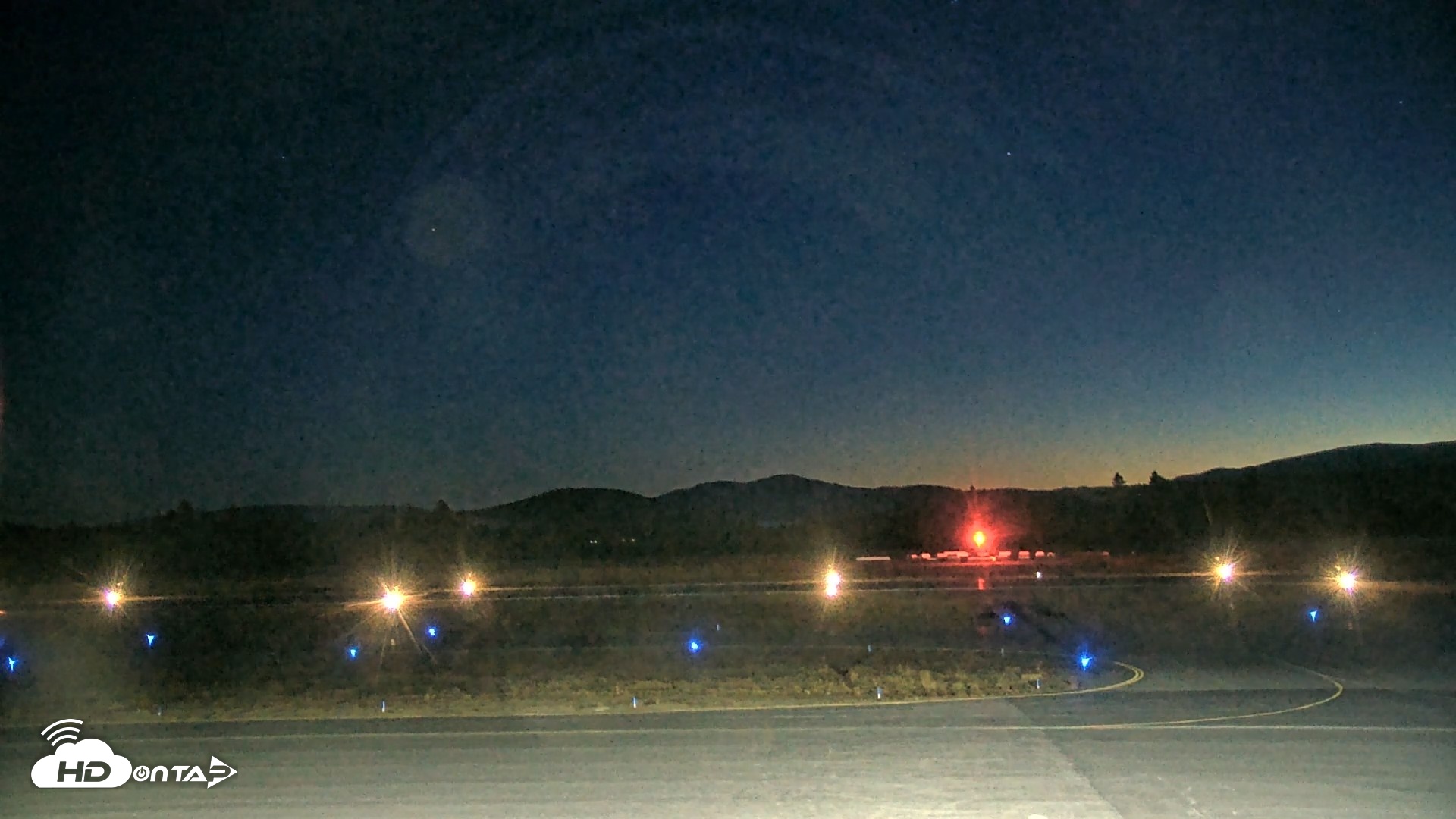 Snapshot of Truckee Tahoe Airport Live Webcam taken Oct 6, 2026, 6:09am PDT