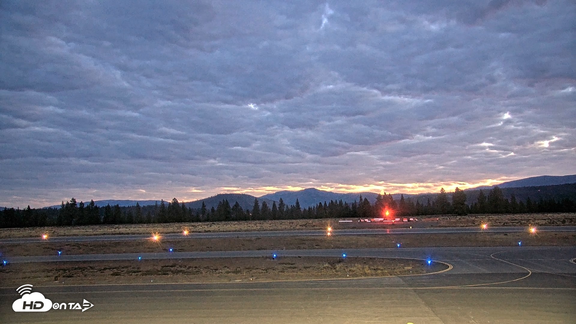 Snapshot of Truckee Tahoe Airport Live Webcam taken Oct 9, 2026, 6:40am PDT