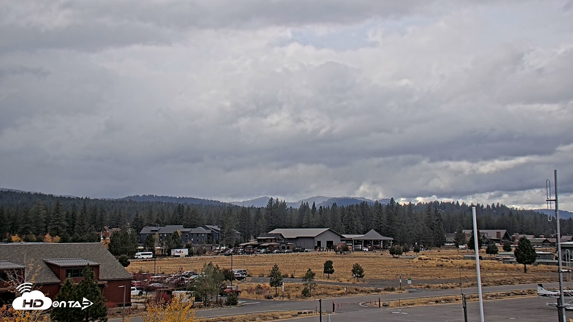Snapshot of Truckee Tahoe Airport Live Webcam taken Oct 22, 2026, 2:07pm PDT