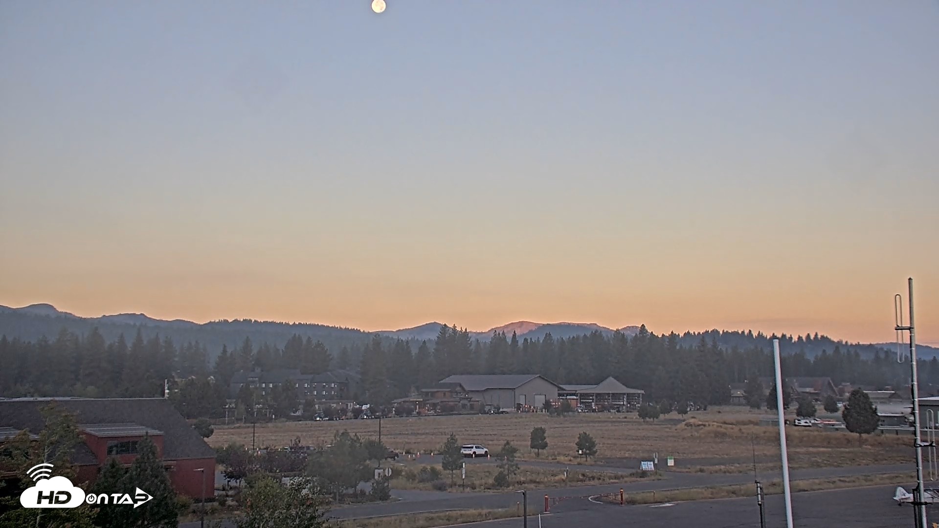 Snapshot of Truckee Tahoe Airport Live Webcam taken Aug 29, 2026, 6:35am PDT