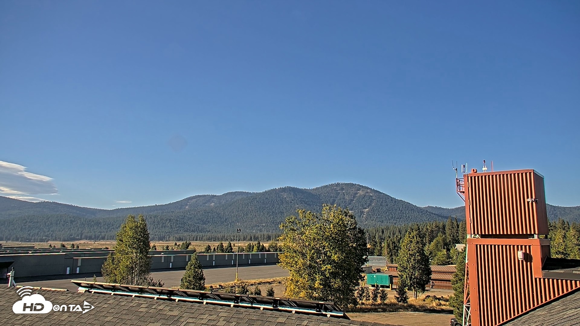 Snapshot of Truckee Tahoe Airport Live Webcam taken Aug 22, 2026, 8:09am PDT