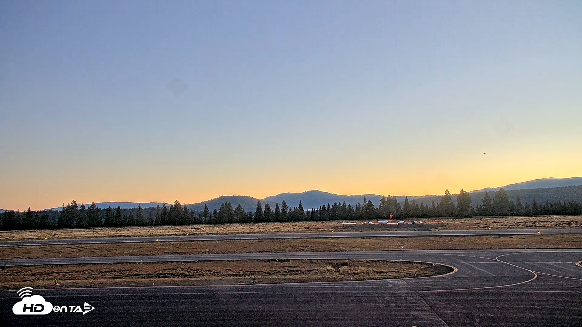 Snapshot of Truckee Tahoe Airport Live Webcam taken Aug 30, 2026, 6:21am PDT