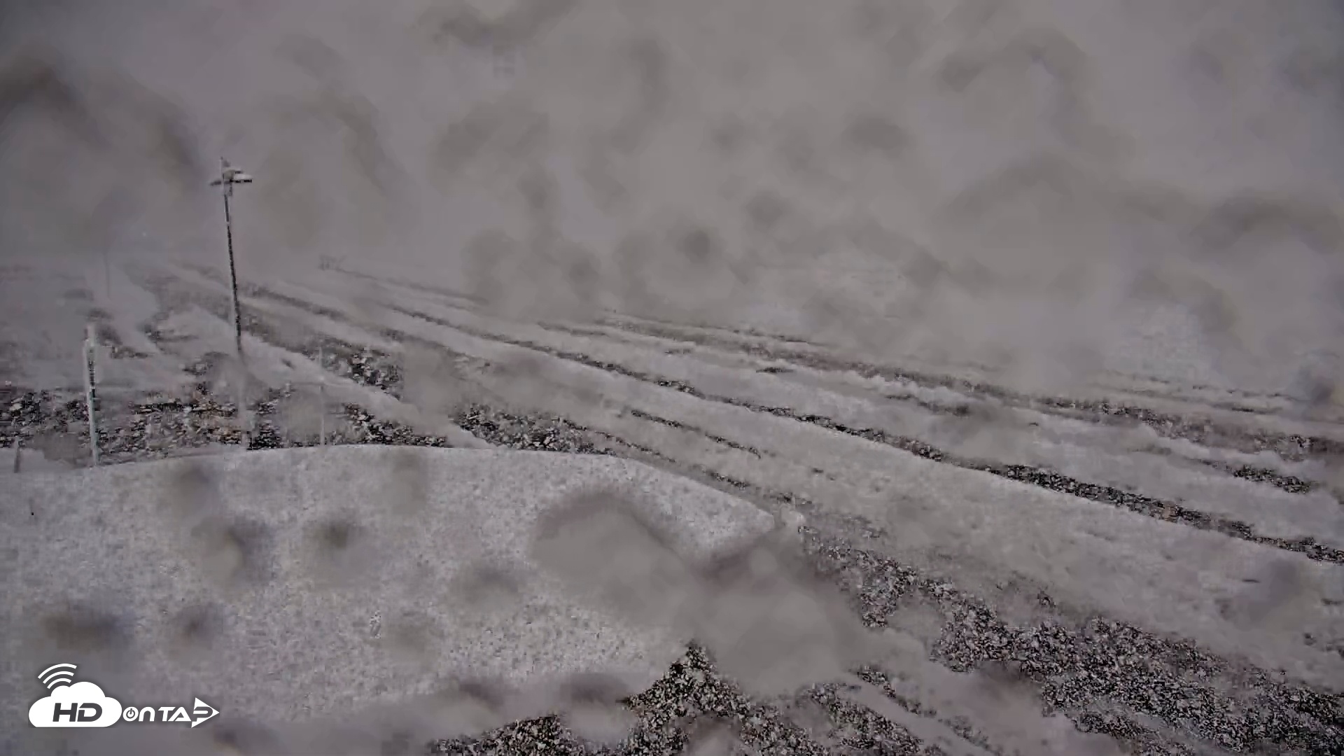 Snapshot of Truckee Tahoe Airport Live Webcam taken Dec 26, 2025, 10:03am PST