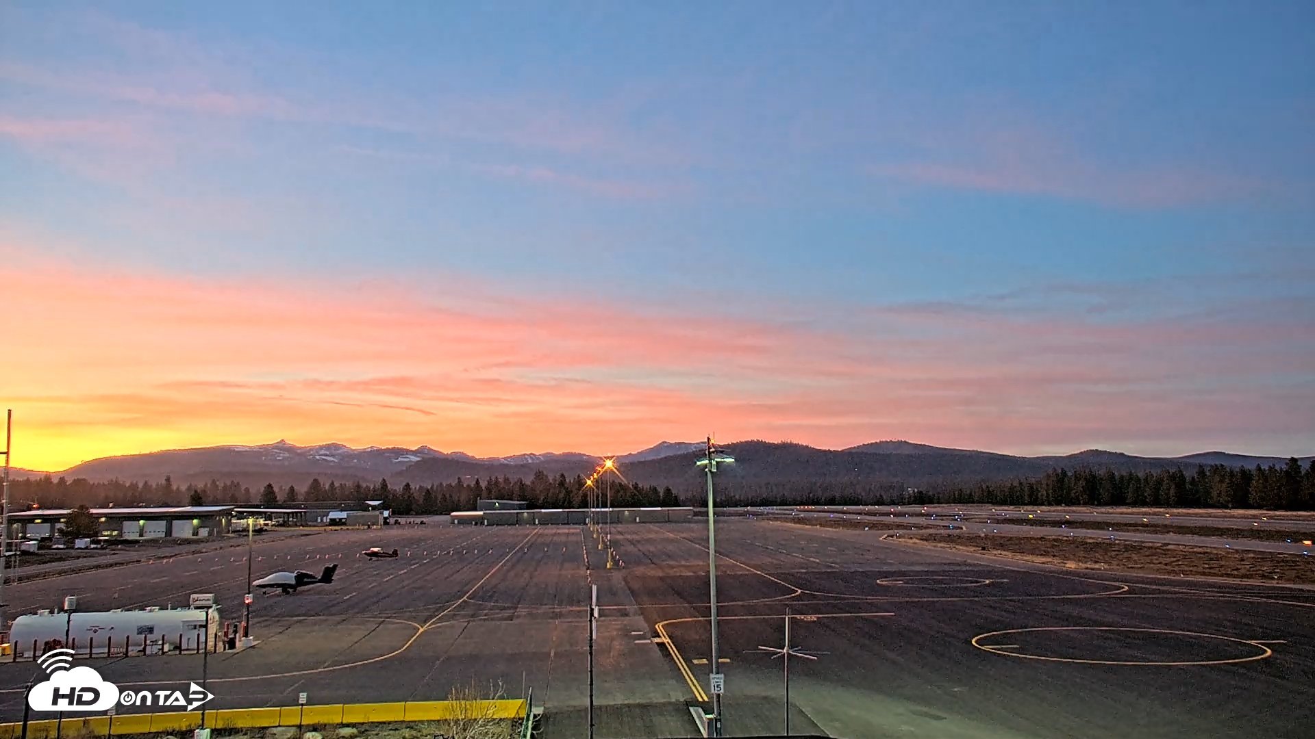 Snapshot of Truckee Tahoe Airport Live Webcam taken Nov 25, 2025, 5:00pm PST