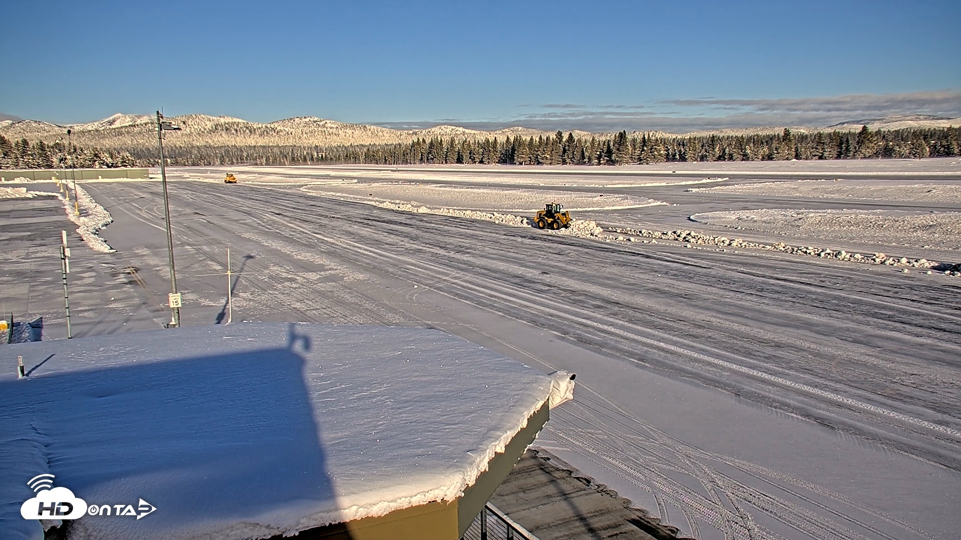Snapshot of Truckee Tahoe Airport Live Webcam taken Dec 27, 2025, 8:46am PST