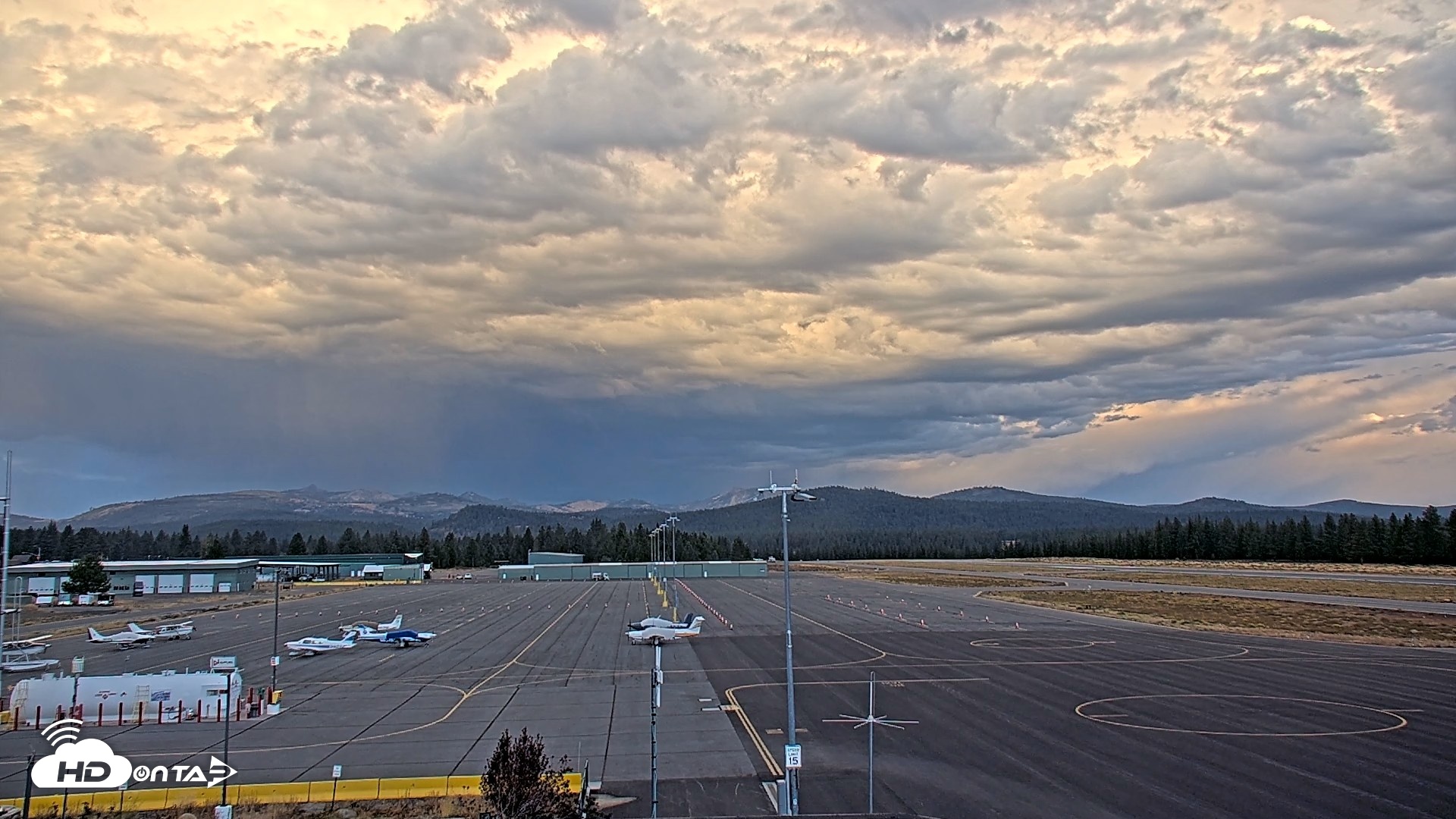 Snapshot of Truckee Tahoe Airport Live Webcam taken Oct 5, 2026, 7:14am PDT