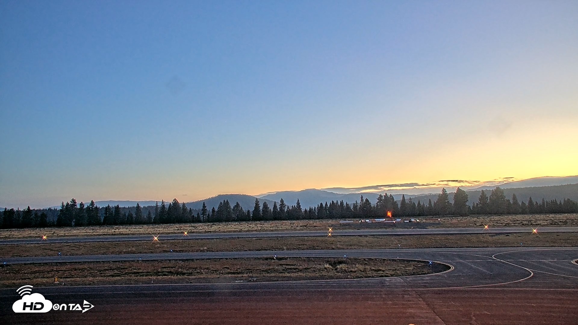 Snapshot of Truckee Tahoe Airport Live Webcam taken Sep 1, 2026, 6:12am PDT