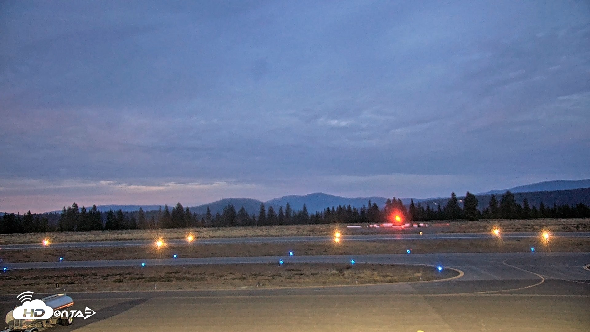 Snapshot of Truckee Tahoe Airport Live Webcam taken Sep 20, 2026, 7:25pm PDT