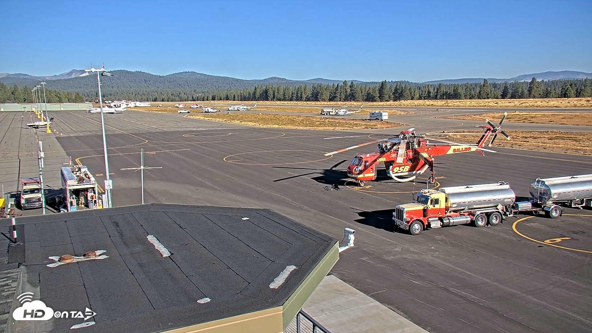 Snapshot of Truckee Tahoe Airport Live Webcam taken Sep 18, 2026, 8:49am PDT