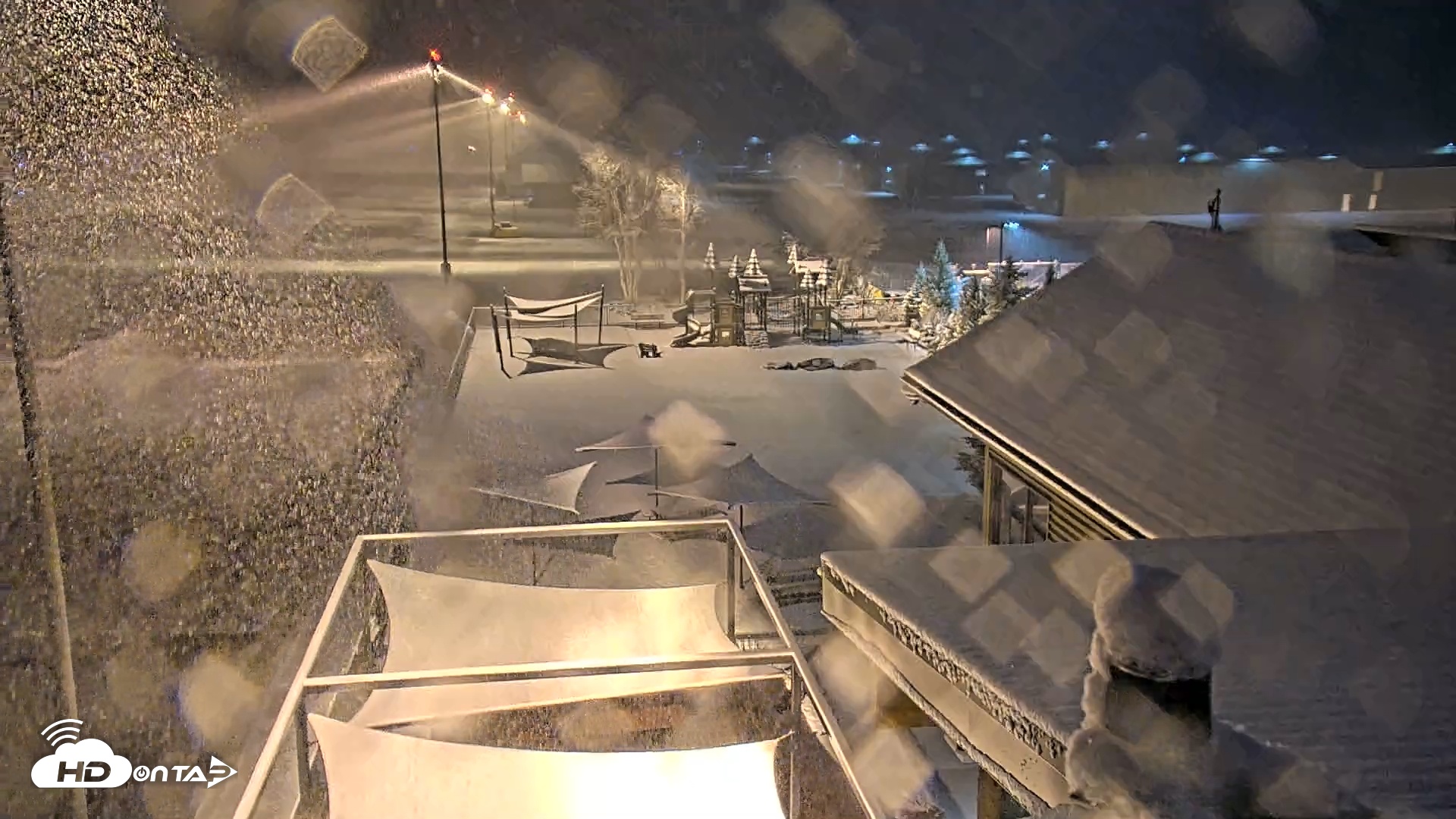 Snapshot of Truckee Tahoe Airport Live Webcam taken Apr 27, 2025, 4:08am PDT