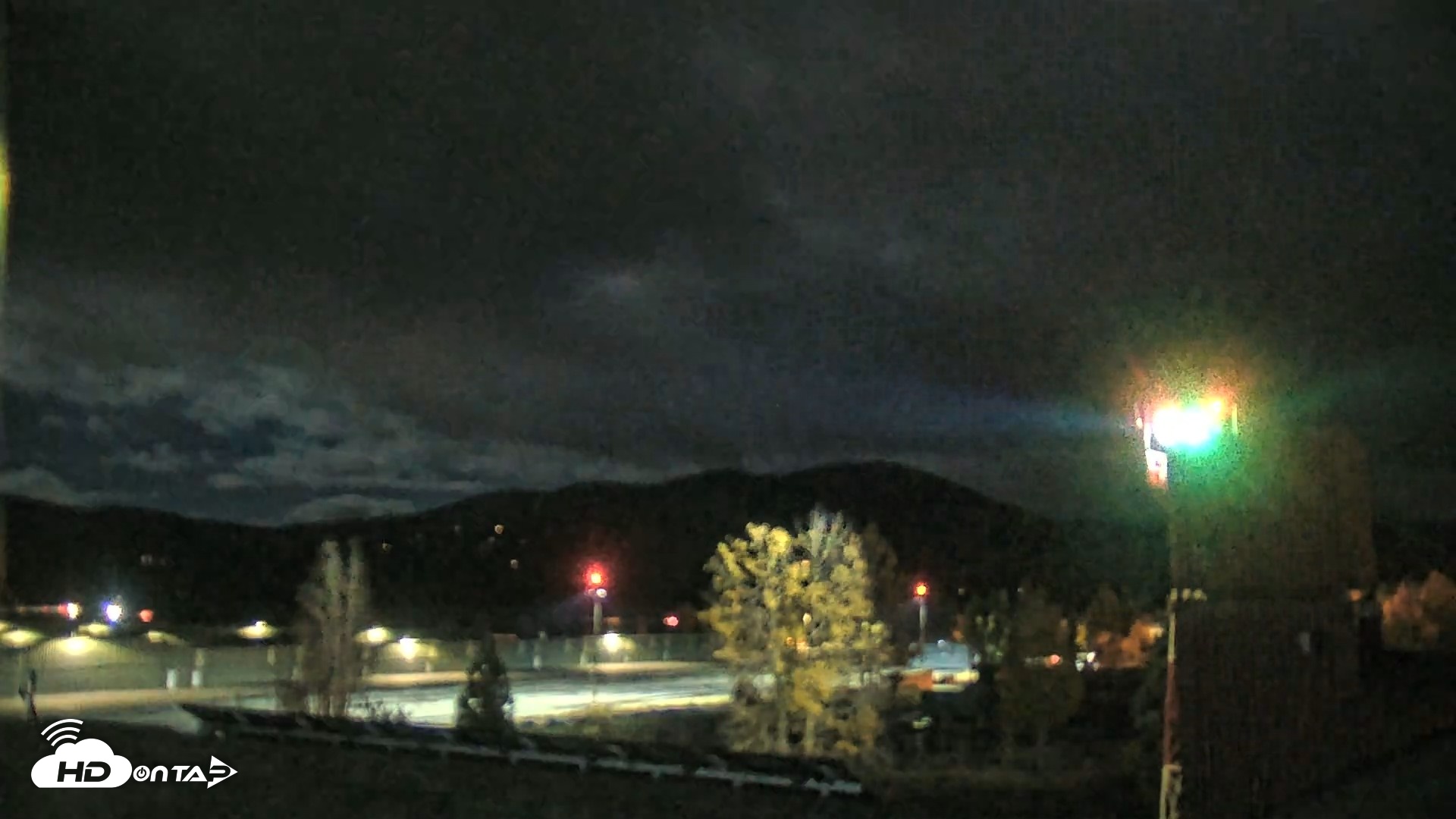 Snapshot of Truckee Tahoe Airport Live Webcam taken Oct 22, 2026, 7:44pm PDT