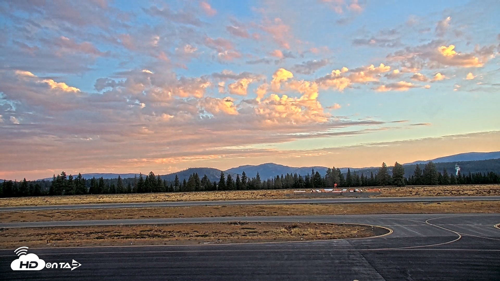 Snapshot of Truckee Tahoe Airport Live Webcam taken Oct 5, 2026, 7:02am PDT