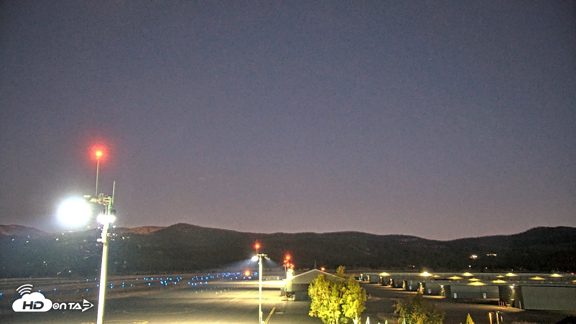 Snapshot of Truckee Tahoe Airport Live Webcam taken Sep 29, 2026, 7:24pm PDT