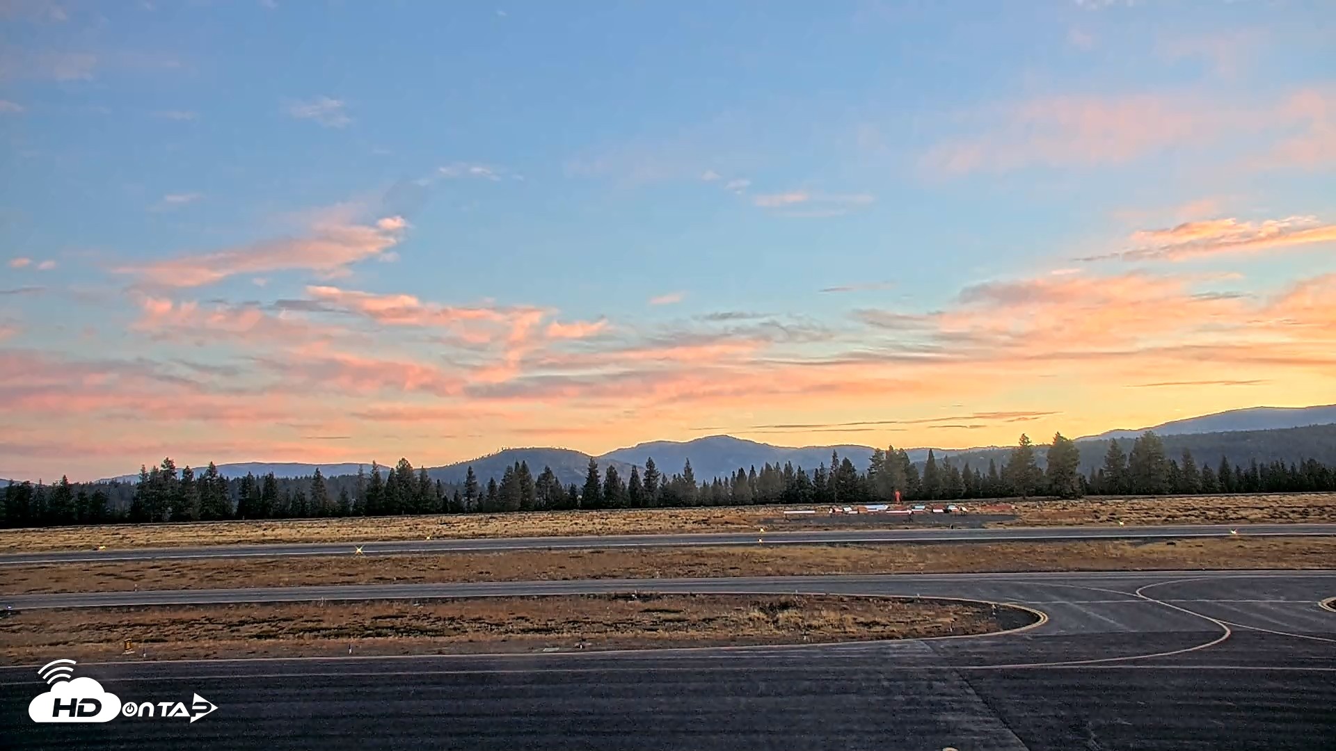 Snapshot of Truckee Tahoe Airport Live Webcam taken Oct 4, 2026, 6:52am PDT