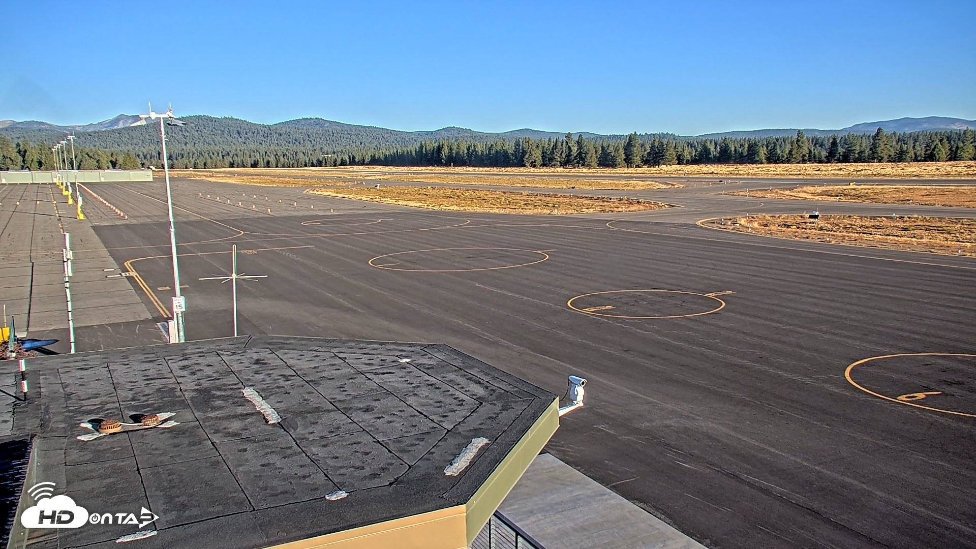 Snapshot of Truckee Tahoe Airport Live Webcam taken Sep 30, 2026, 7:49am PDT