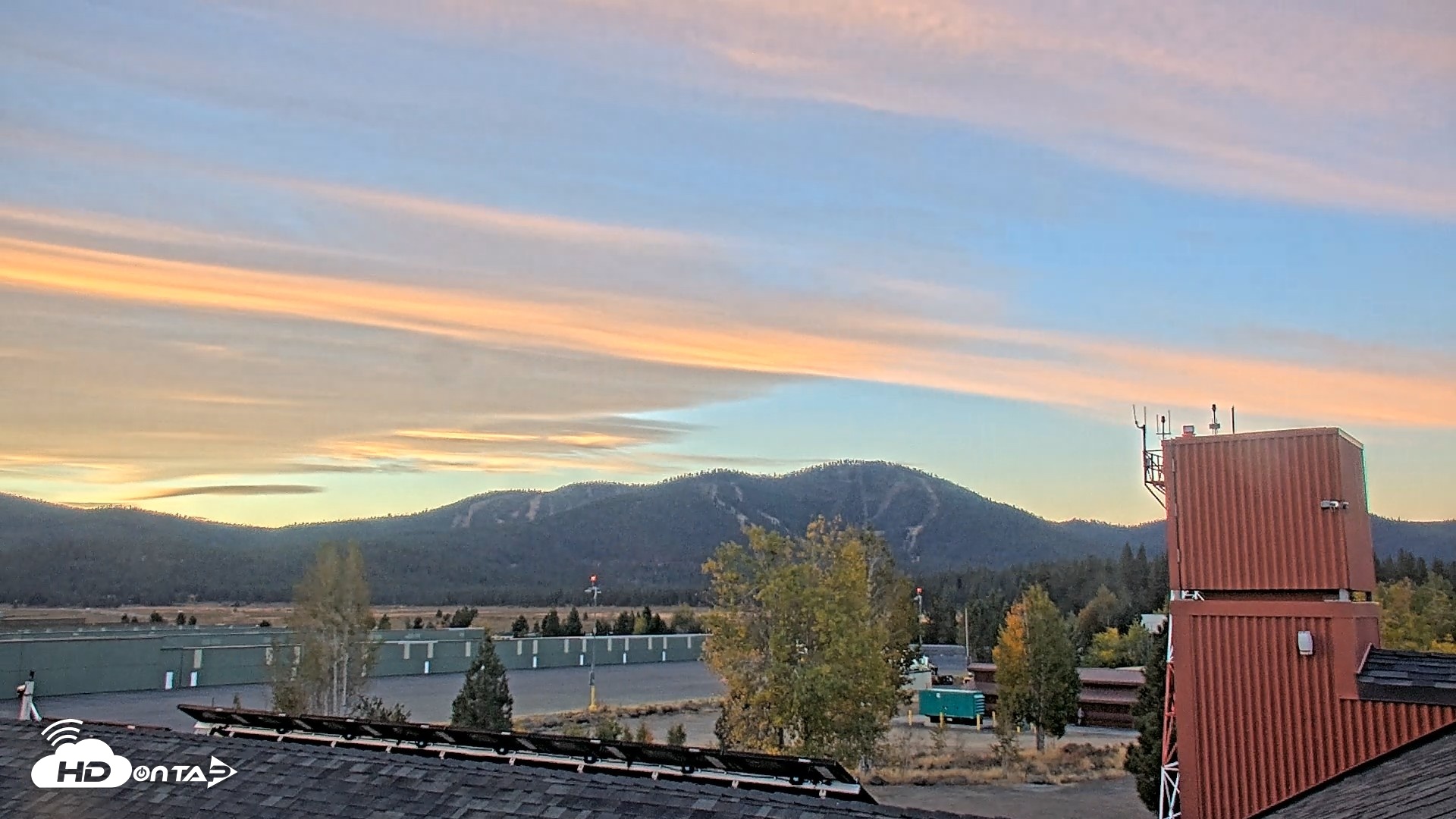Snapshot of Truckee Tahoe Airport Live Webcam taken Sep 26, 2026, 6:49am PDT