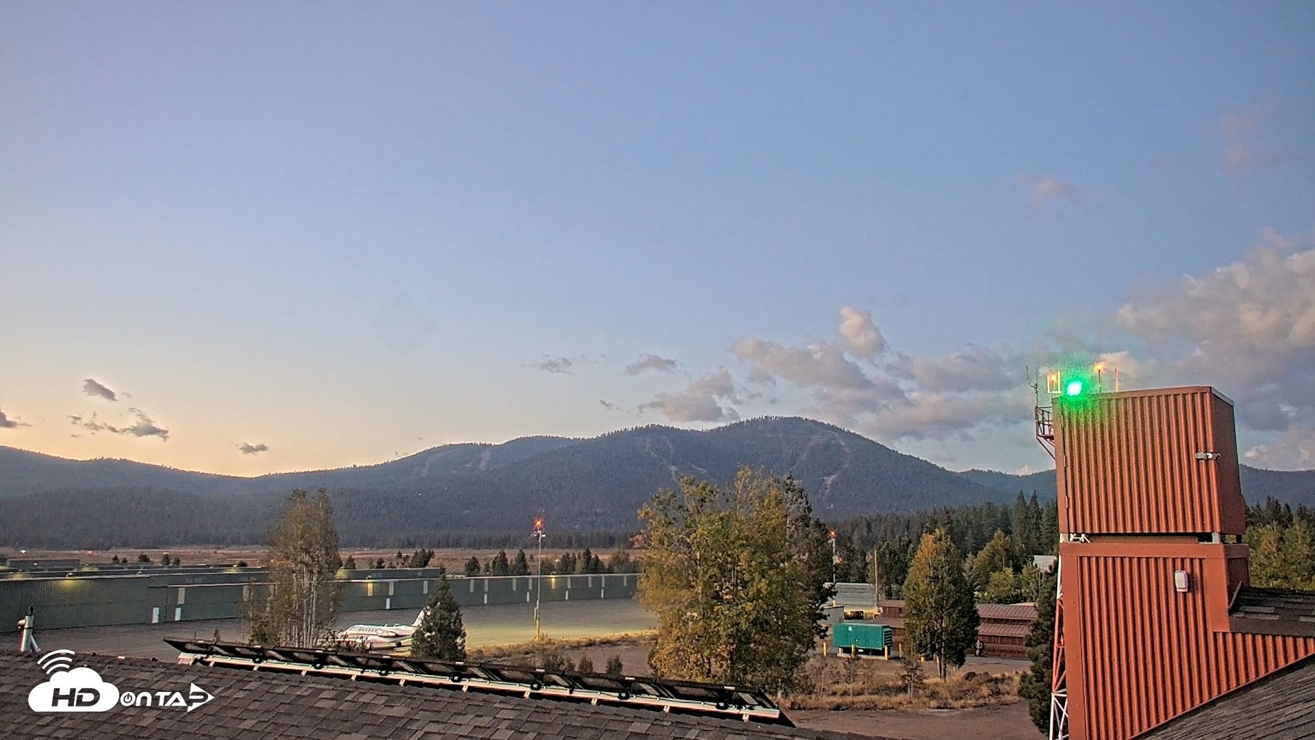 Snapshot of Truckee Tahoe Airport Live Webcam taken Sep 17, 2026, 6:26am PDT