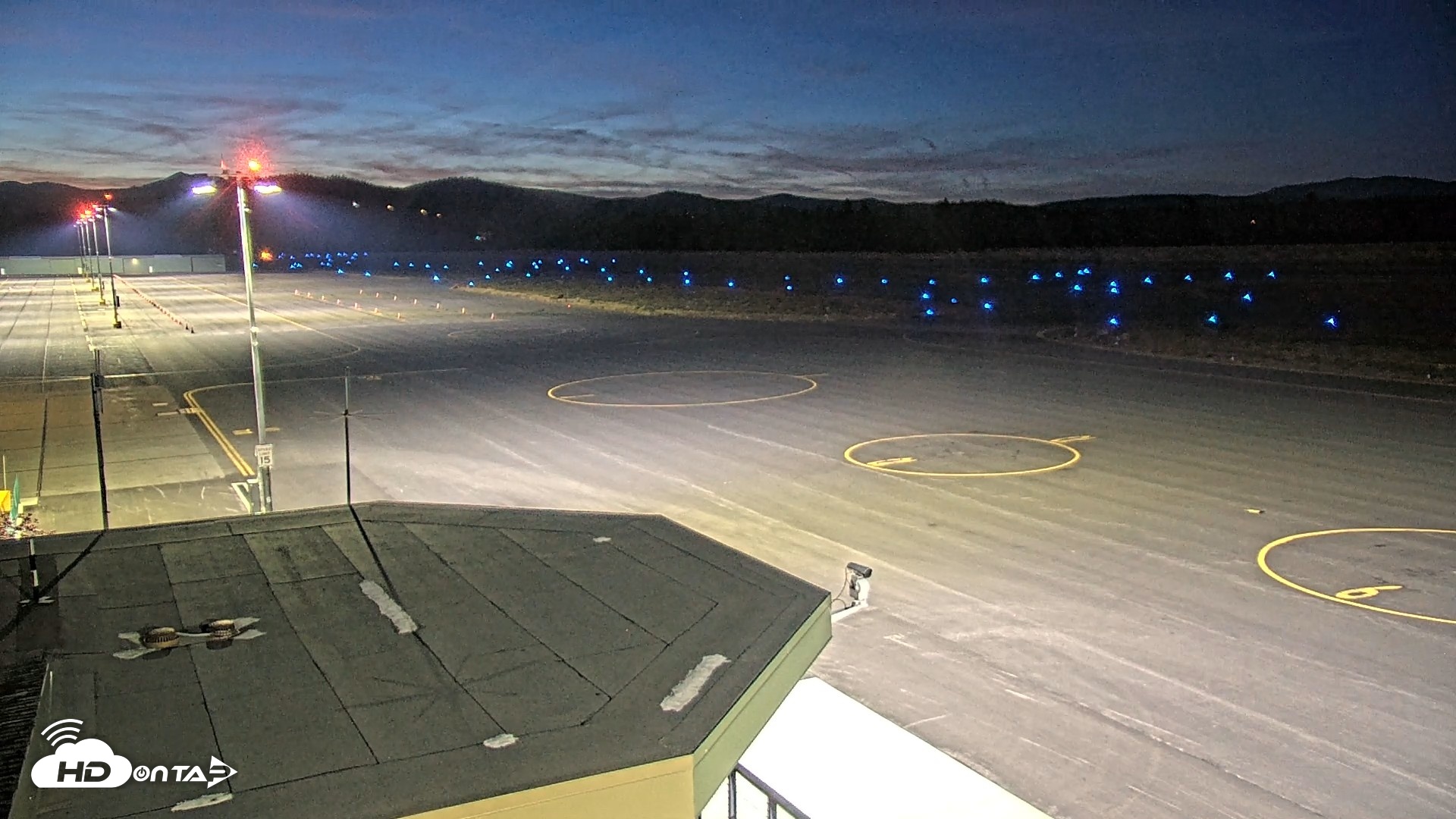 Snapshot of Truckee Tahoe Airport Live Webcam taken Sep 23, 2026, 7:41pm PDT