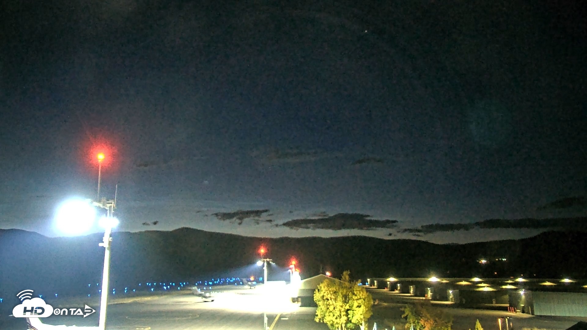 Snapshot of Truckee Tahoe Airport Live Webcam taken Oct 10, 2026, 6:08am PDT
