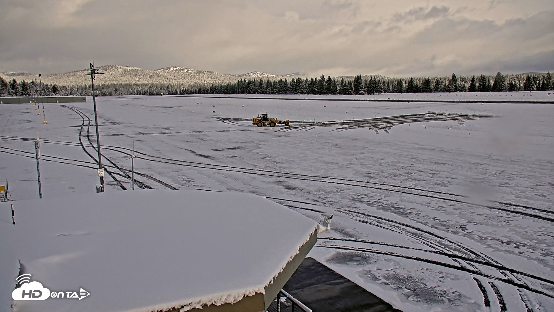 Snapshot of Truckee Tahoe Airport Live Webcam taken Apr 12, 2026, 8:17am PDT