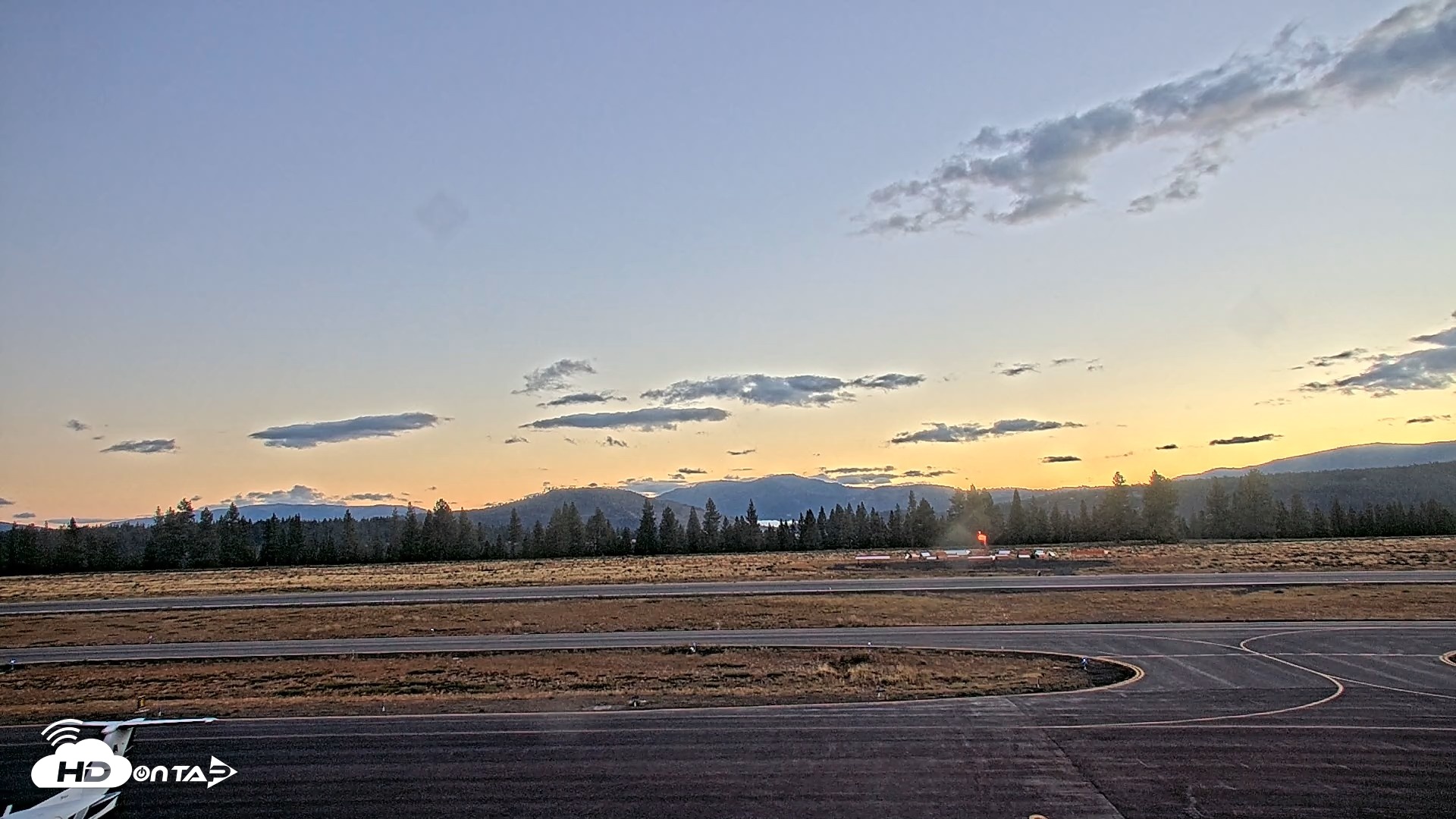 Snapshot of Truckee Tahoe Airport Live Webcam taken Sep 5, 2026, 6:25am PDT