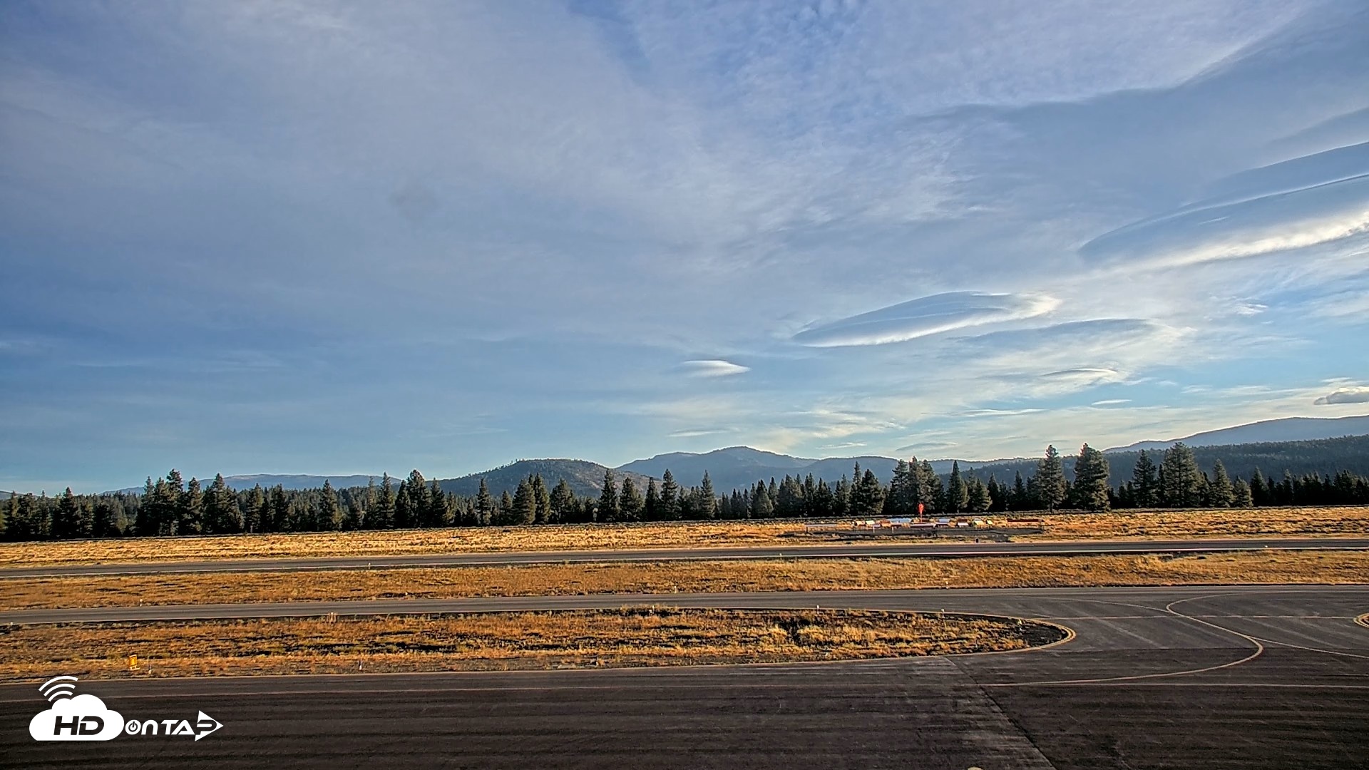 Snapshot of Truckee Tahoe Airport Live Webcam taken Sep 25, 2026, 7:27am PDT
