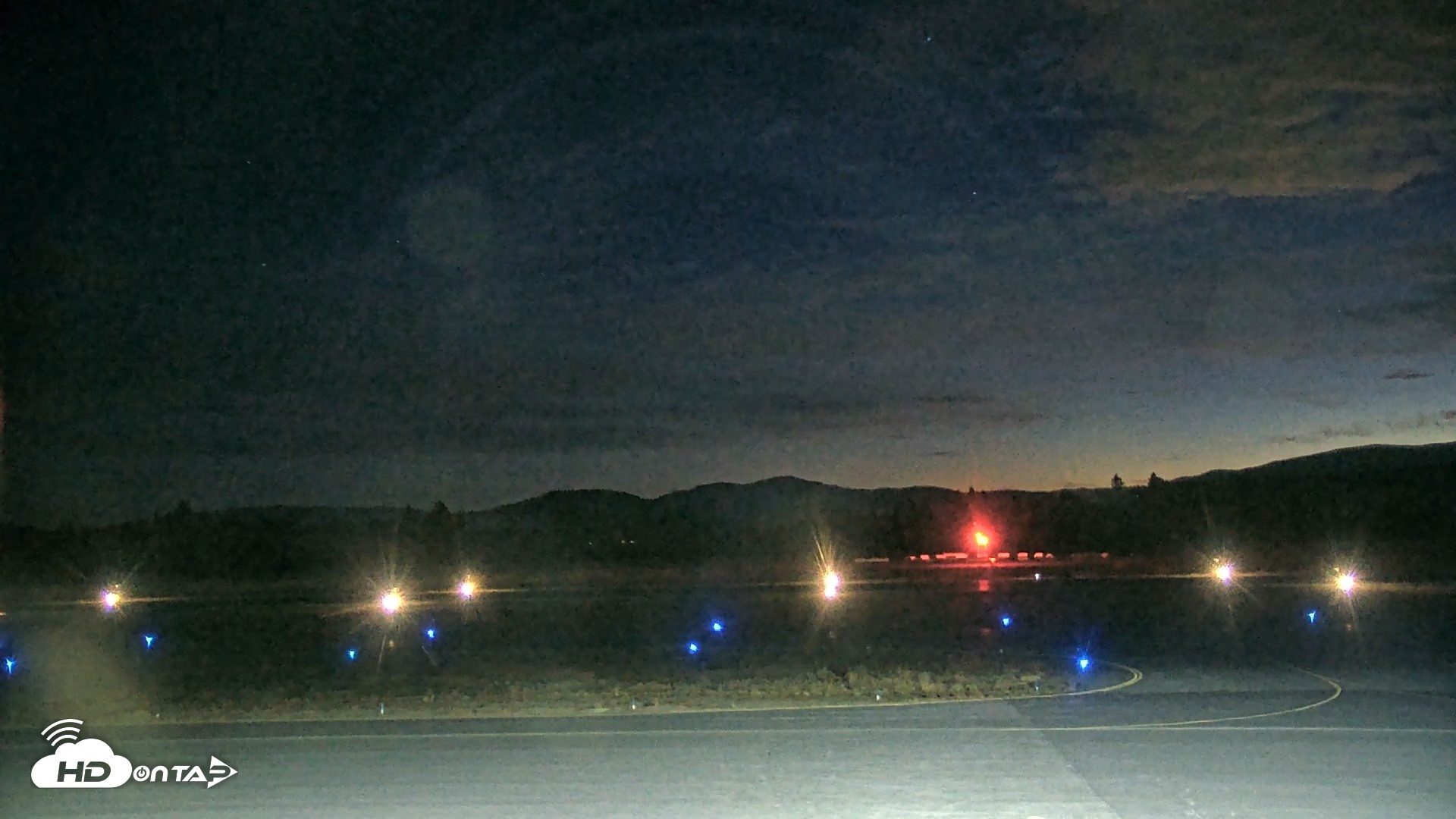 Snapshot of Truckee Tahoe Airport Live Webcam taken Oct 4, 2026, 6:05am PDT