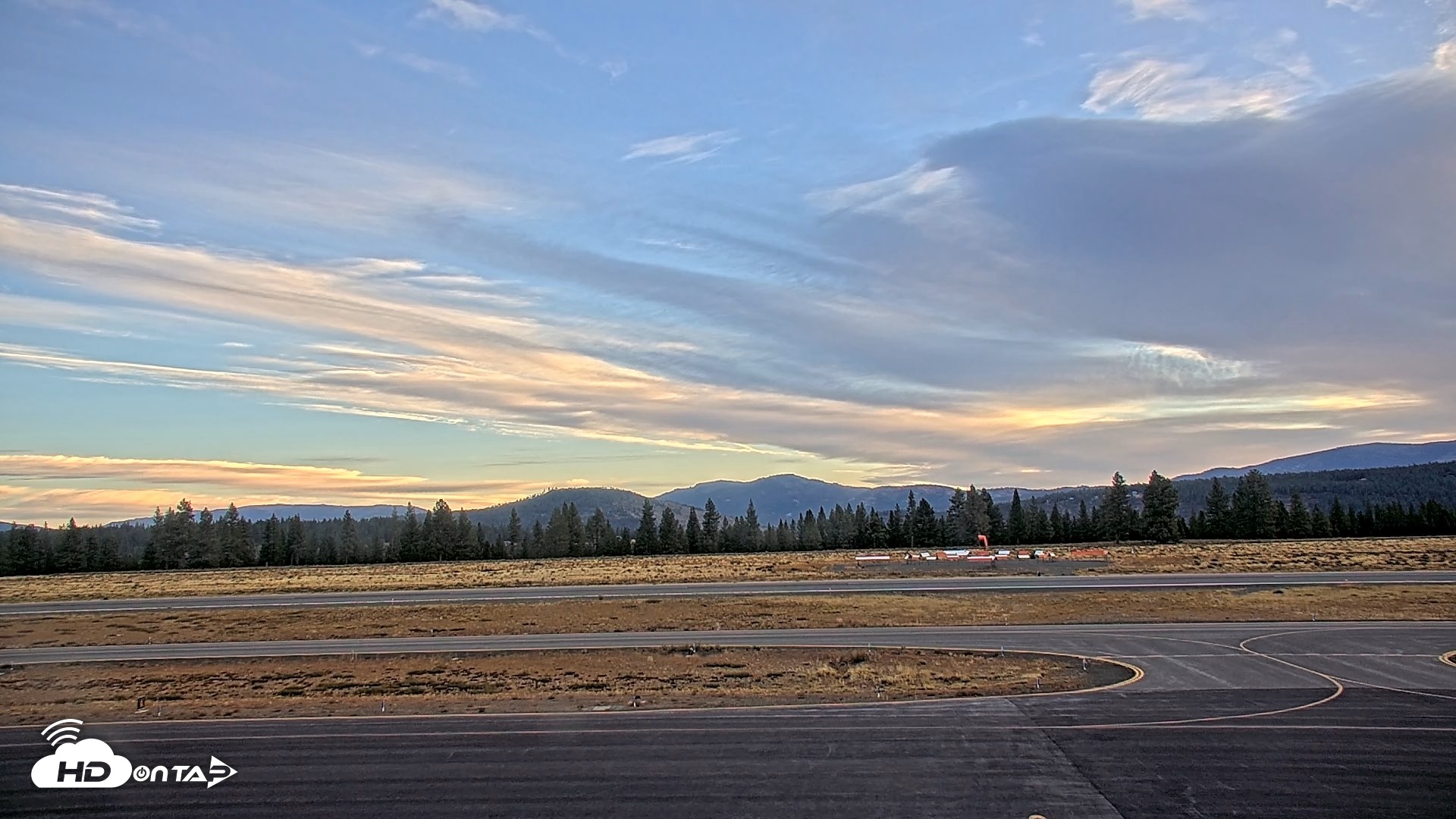 Snapshot of Truckee Tahoe Airport Live Webcam taken Sep 26, 2026, 7:09am PDT